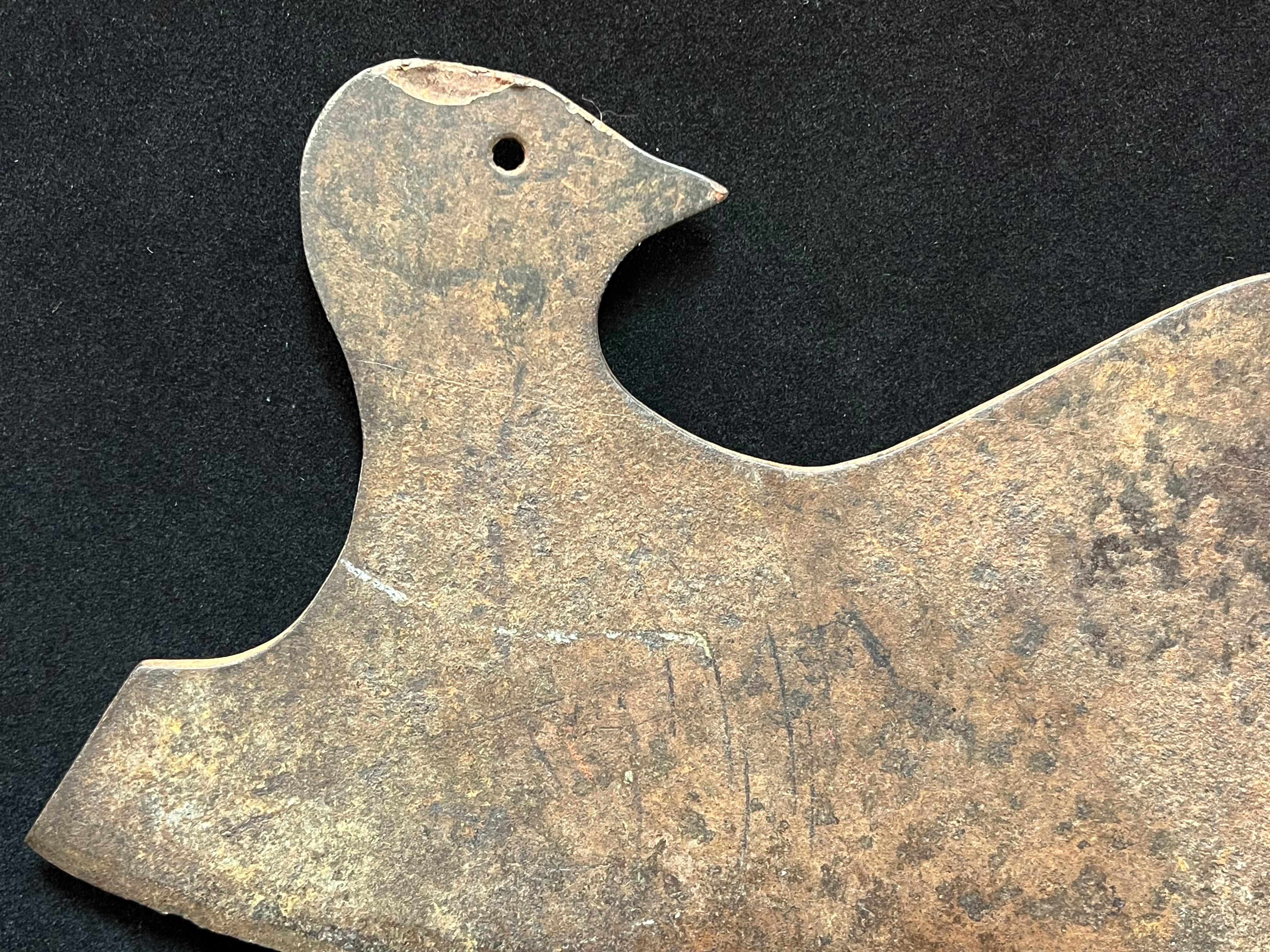 French Early 20th Century Figural Butcher's Cleaver in the Form of a Bird In Distressed Condition For Sale In Atlanta, GA