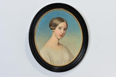 French Early 20th Century Framed Oval Portrait on Canvas