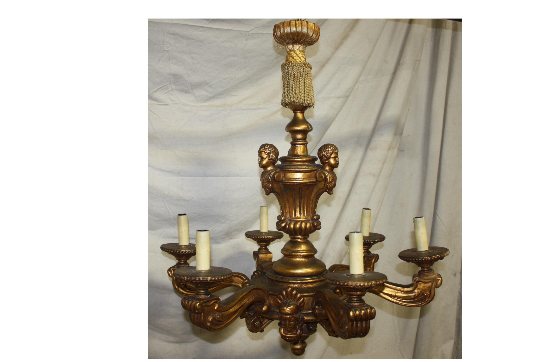 French Early 20th Century Giltwood Chandelier For Sale 7