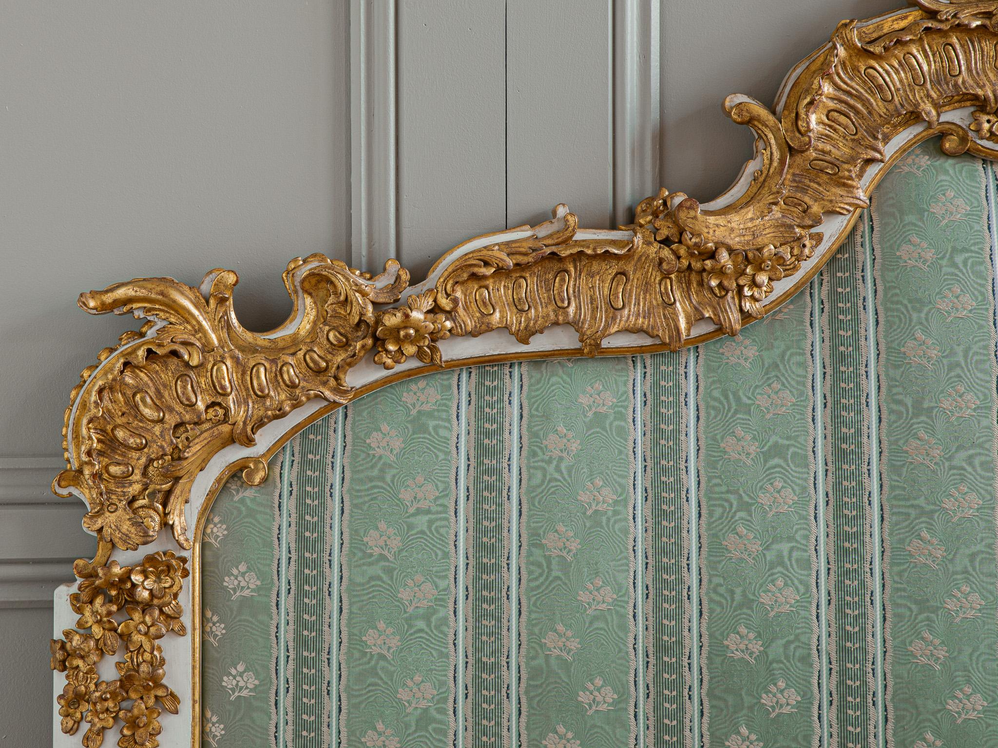 French Early 20th Century Louis XV Style Large Gilt wood Headboard 1
