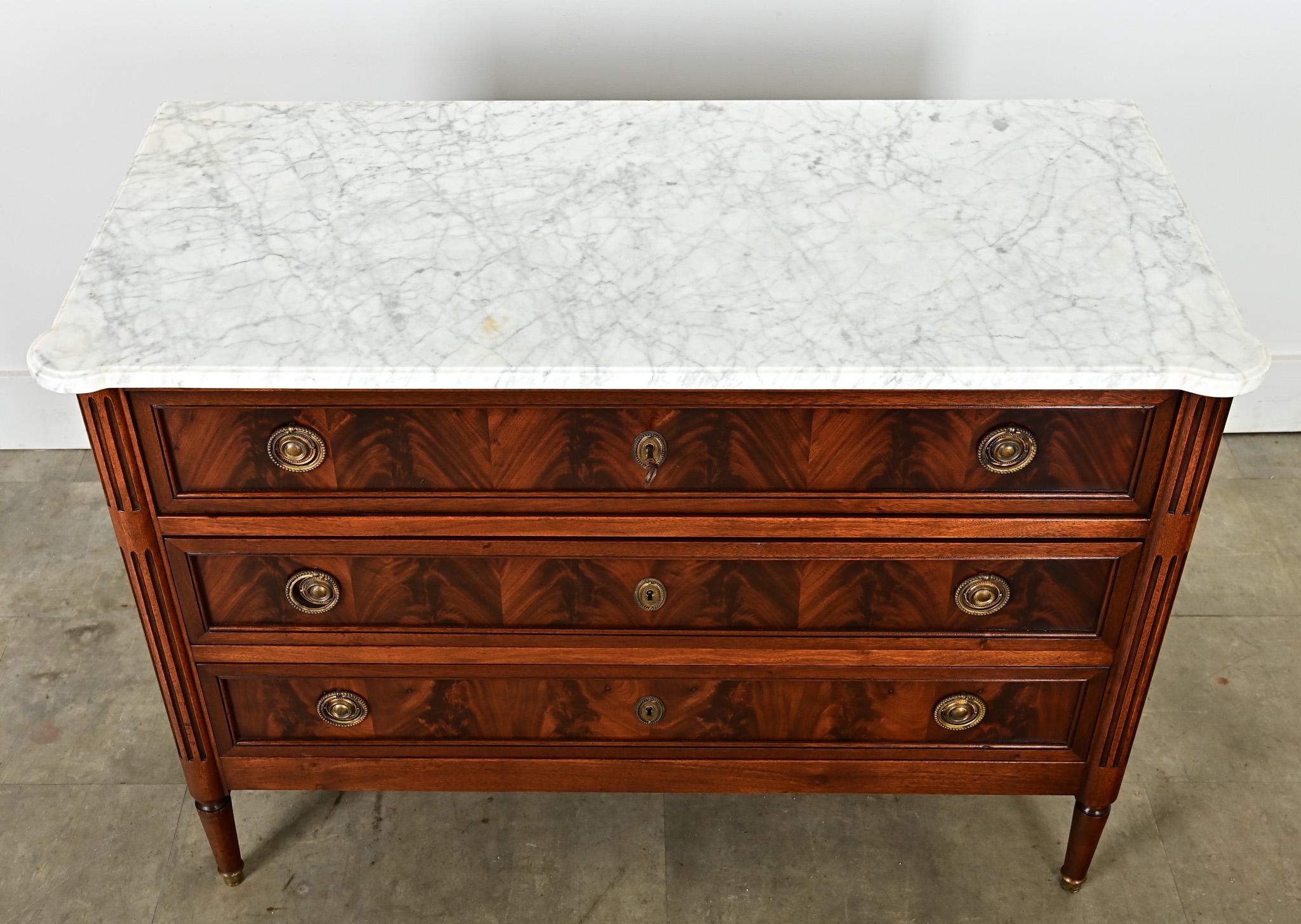 Carved French Early 20th Century Louis XVI Style Commode For Sale