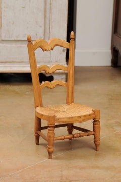 French Early 20th Century Miniature Ladder Back Sample Chair with Rush Seat