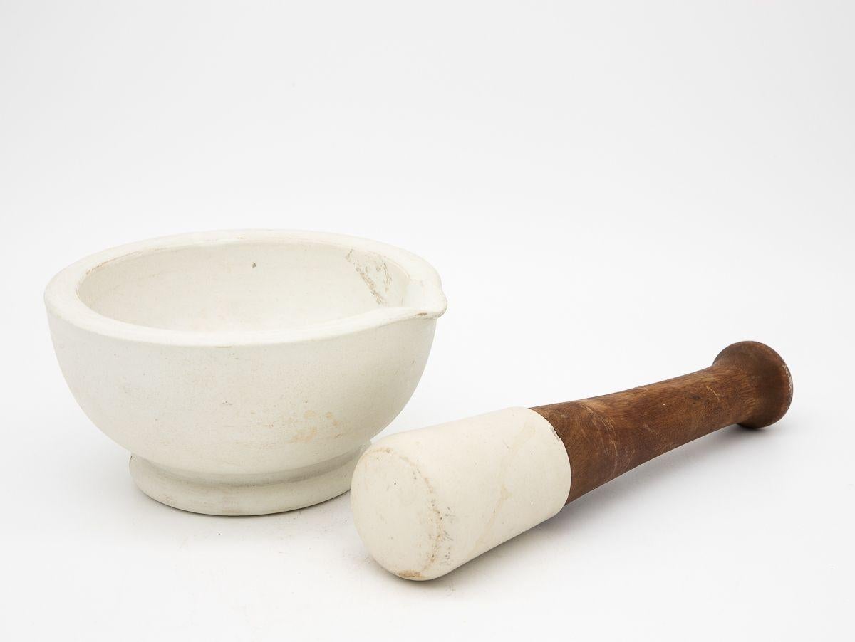 French Early 20th Century Mortar and Pestle For Sale 2