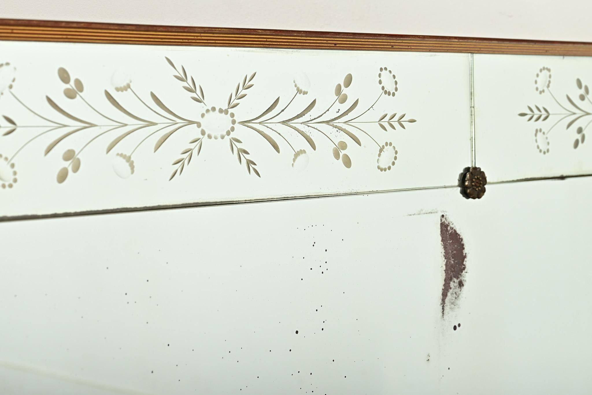 20ième siècle Miroir de bistrot parisien français du début du 20e siècle en vente