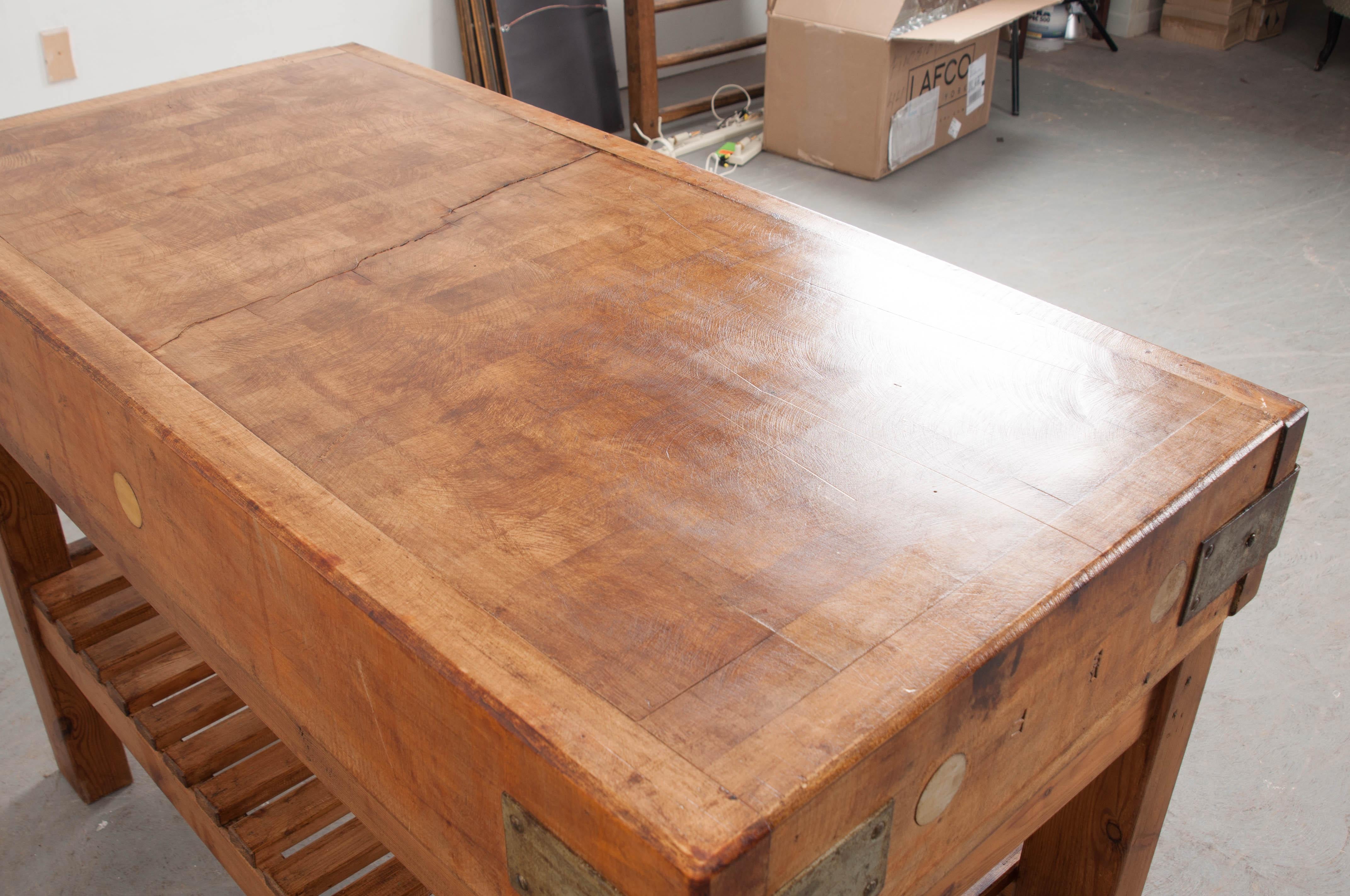 French Early 20th Century Pine Butcher Block 2