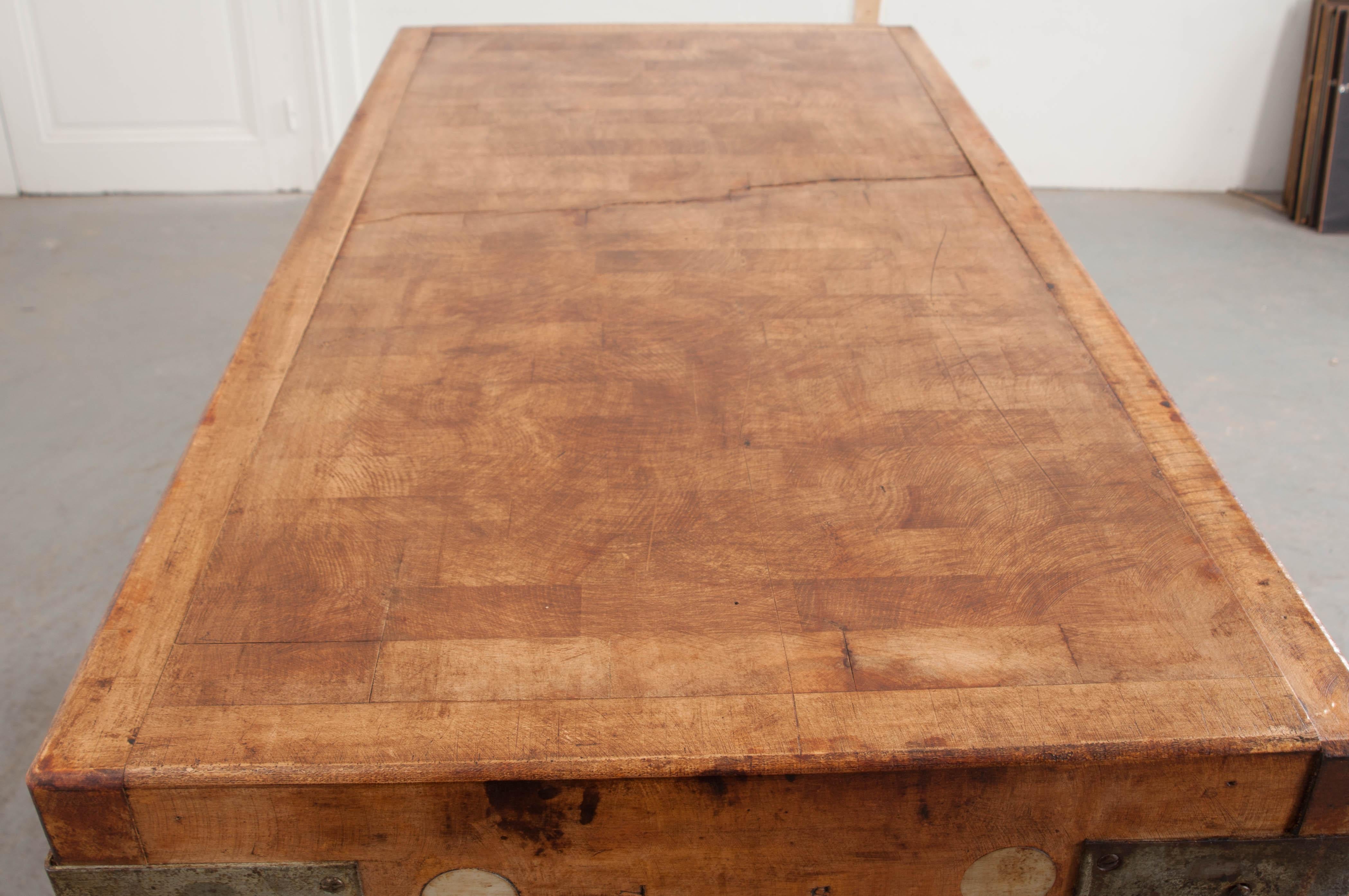 French Early 20th Century Pine Butcher Block 3