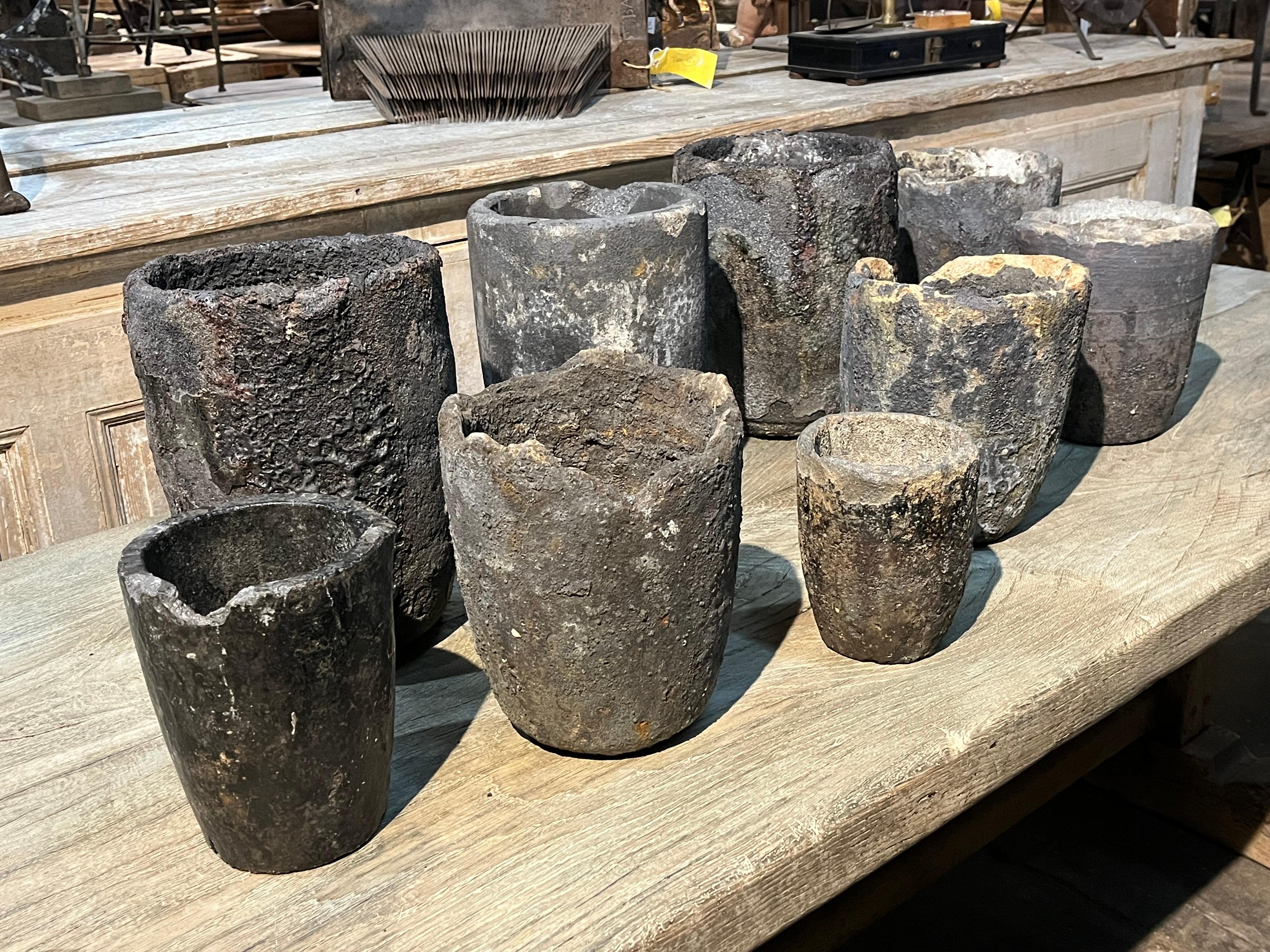 French Early 20th Century Set of 9 French Foundry Pots In Good Condition For Sale In Atlanta, GA