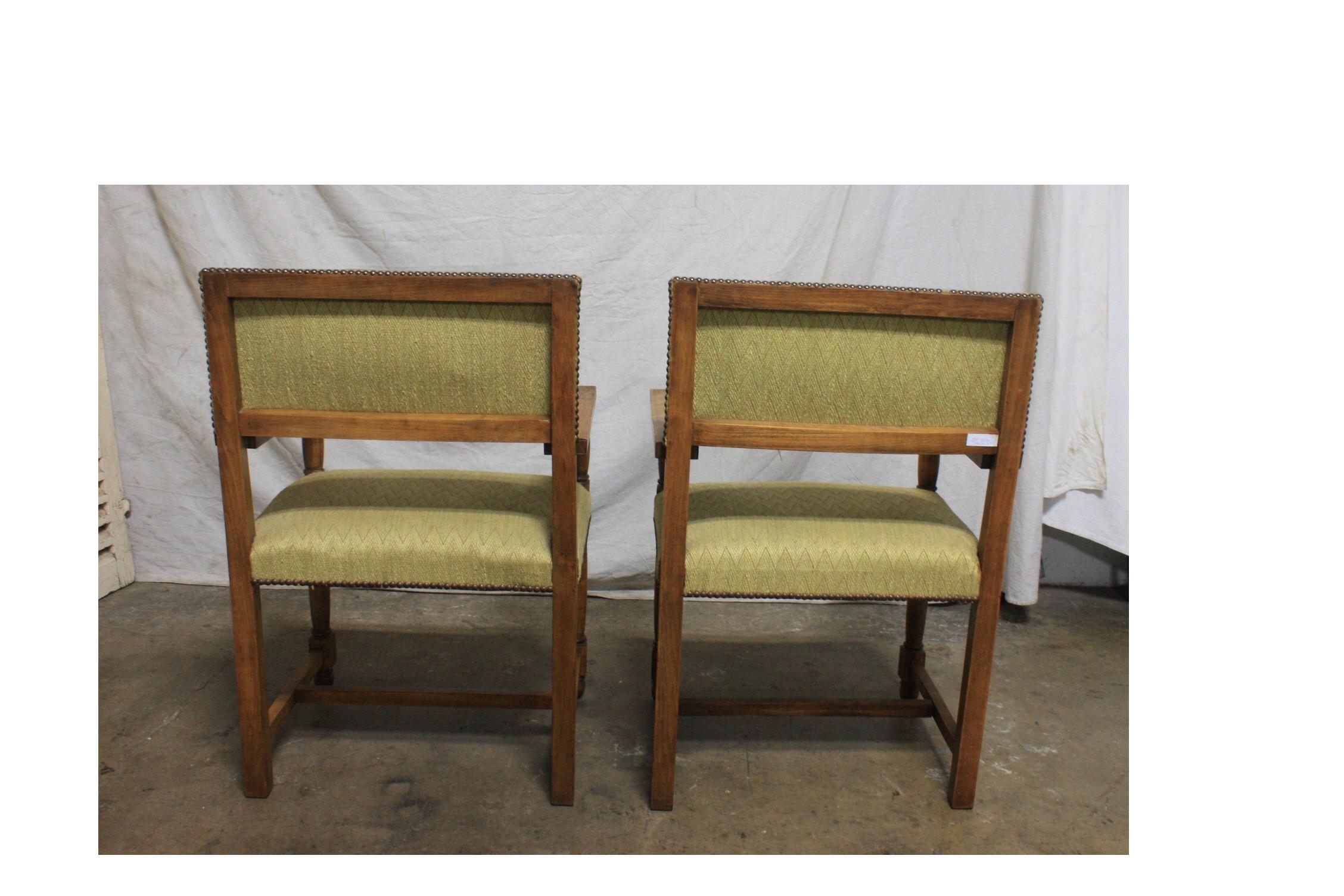 French Early 20th Century Set of Dining Chairs and Armchairs 4