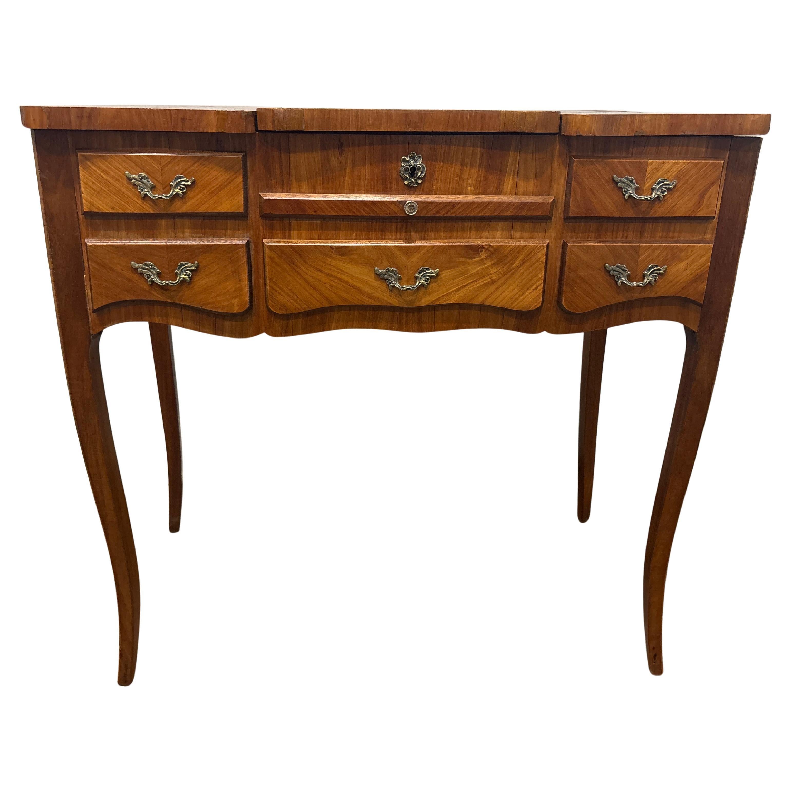 Vanità francese dei primi del Novecento