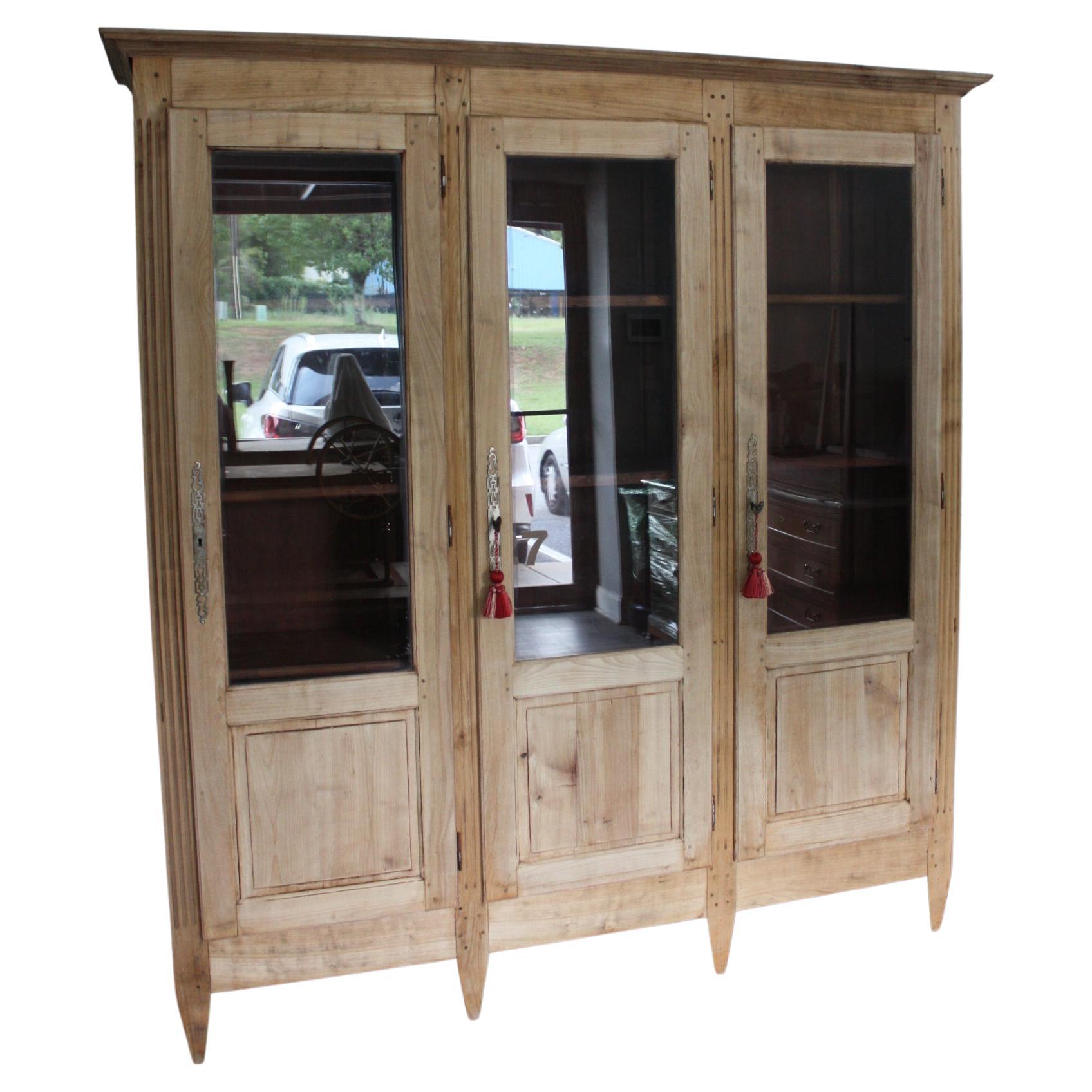 French Early 20th Century Vitrine For Sale 7
