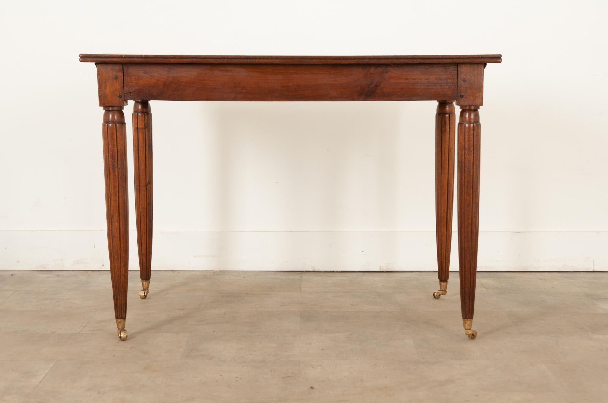 French Early 20th Century Walnut Bistro Table 3