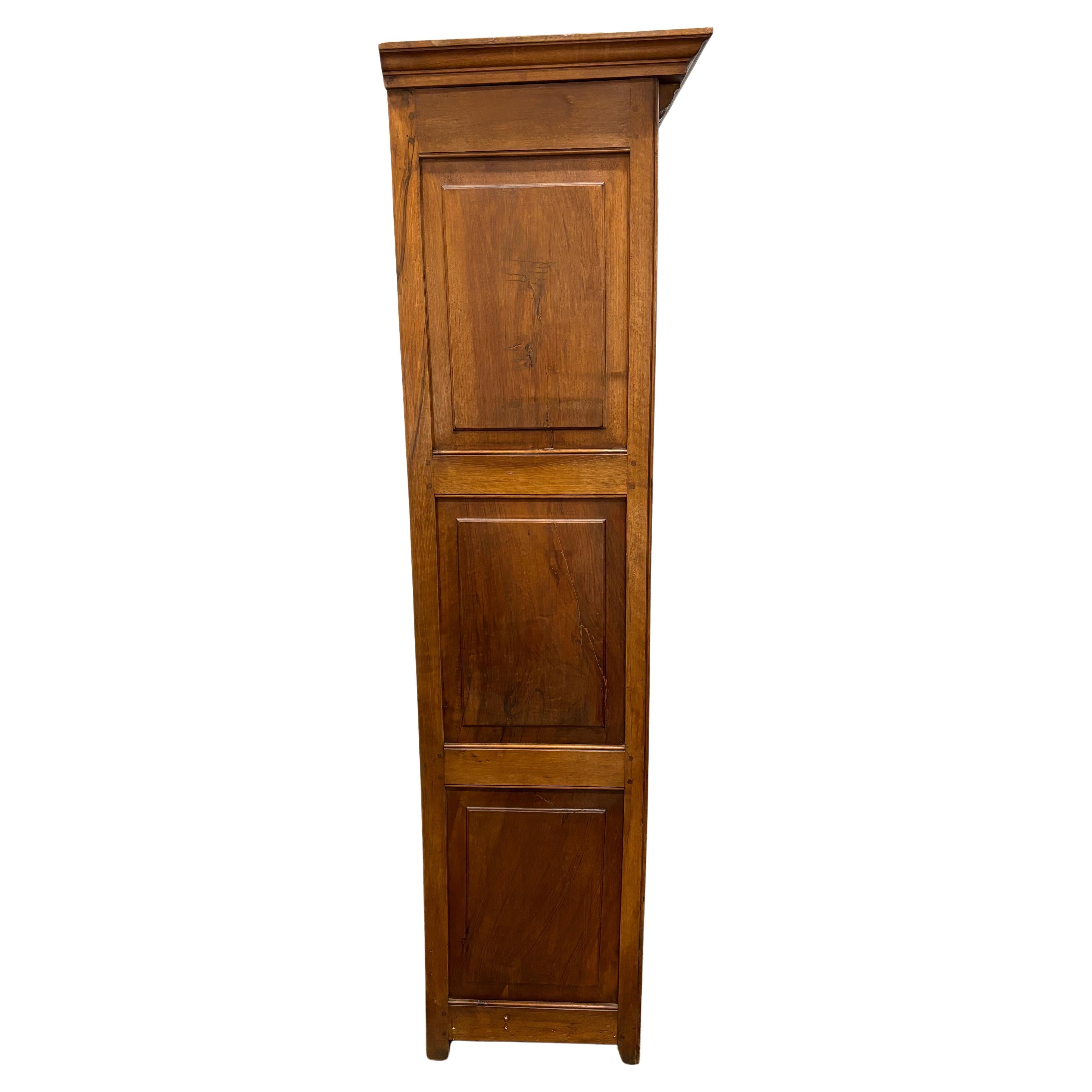 French Early 20th Century Wardrobe For Sale 9