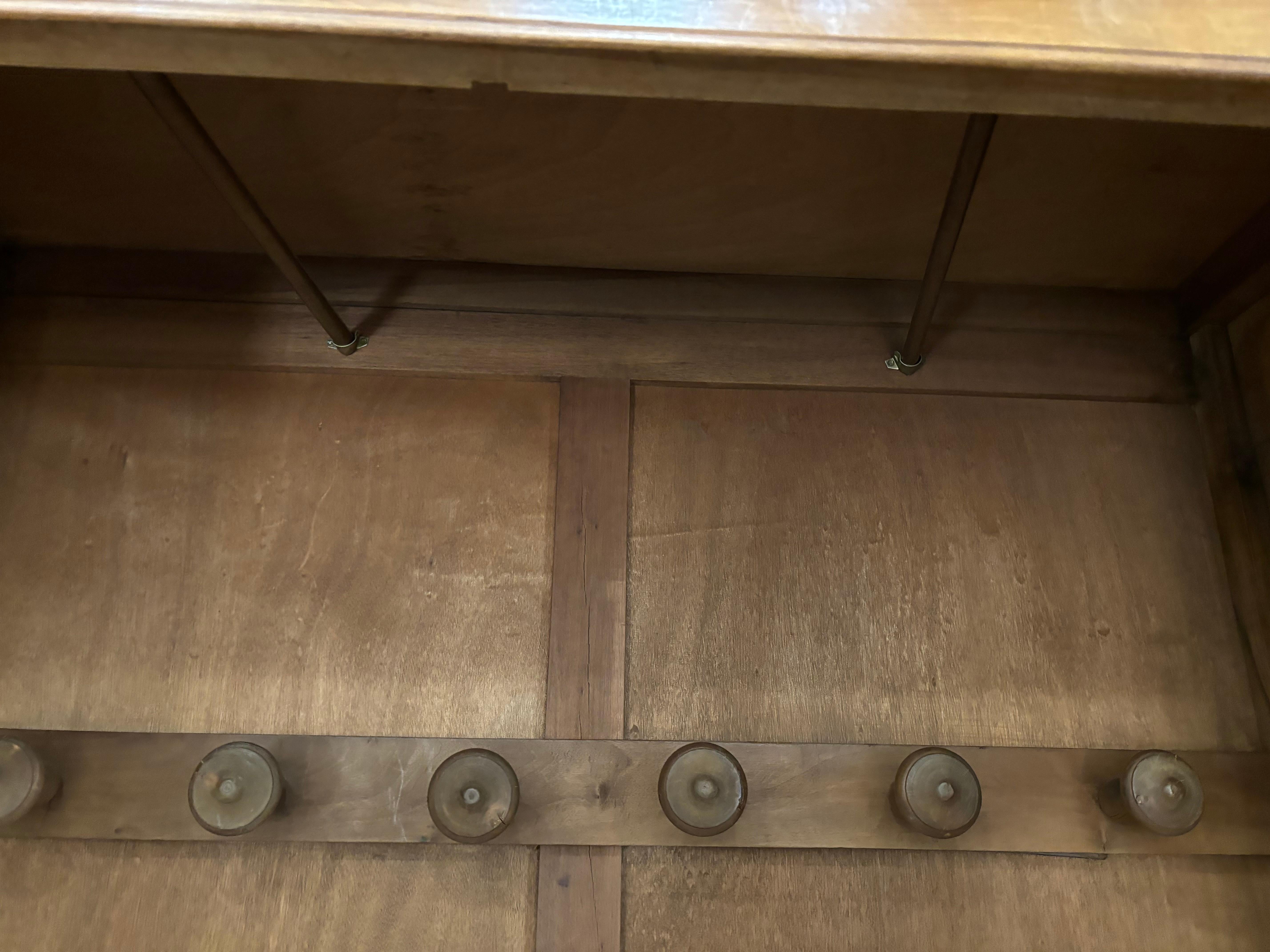 French Early 20th Century Wardrobe For Sale 4