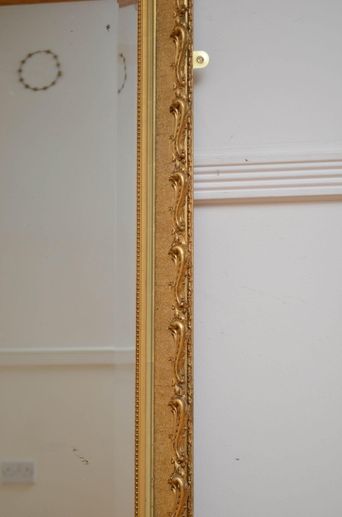 Specchio da parete dorato francese del primo Novecento H138cm in vendita 5