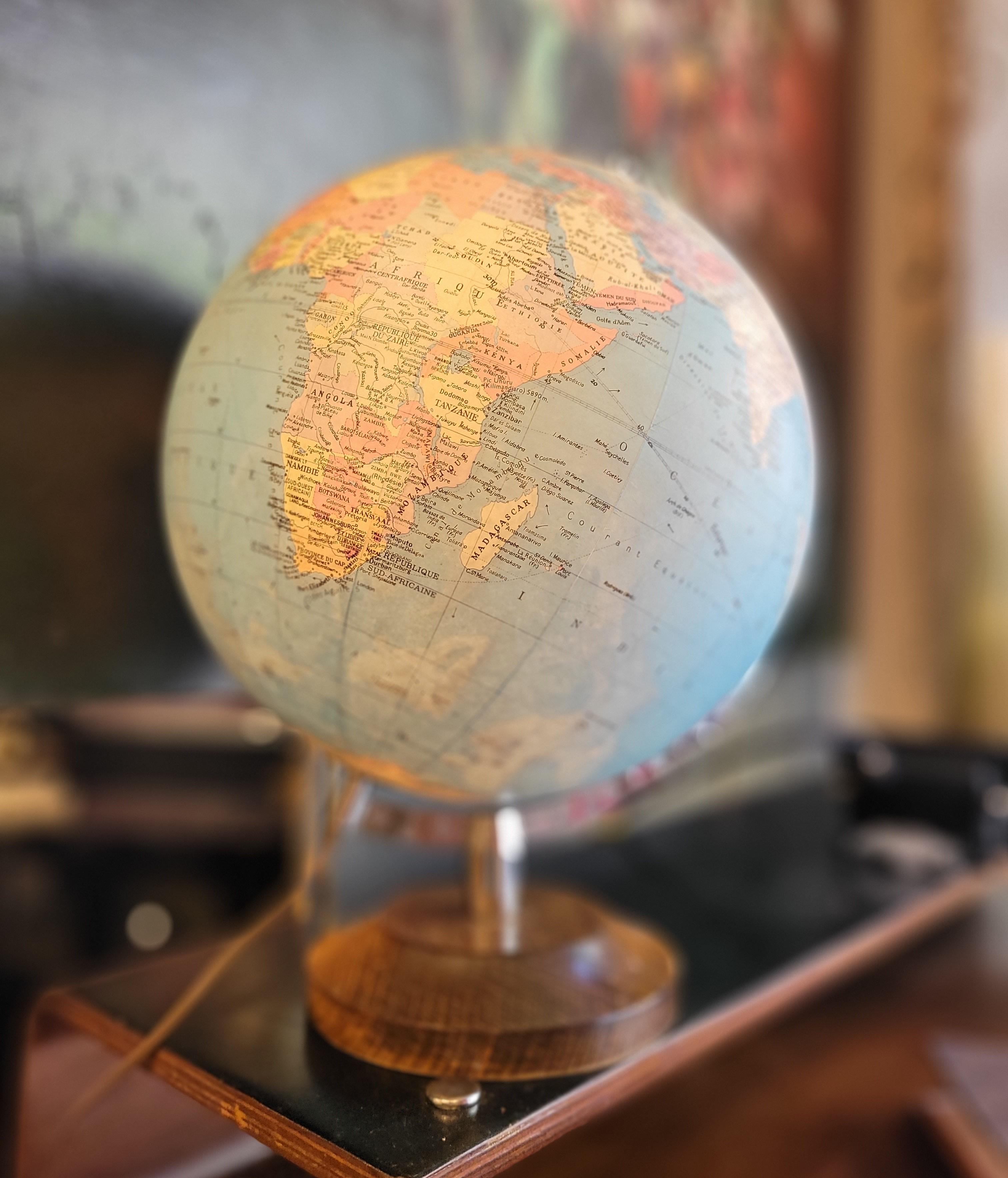 Women's or Men's French  Earth globe from the 60s with light