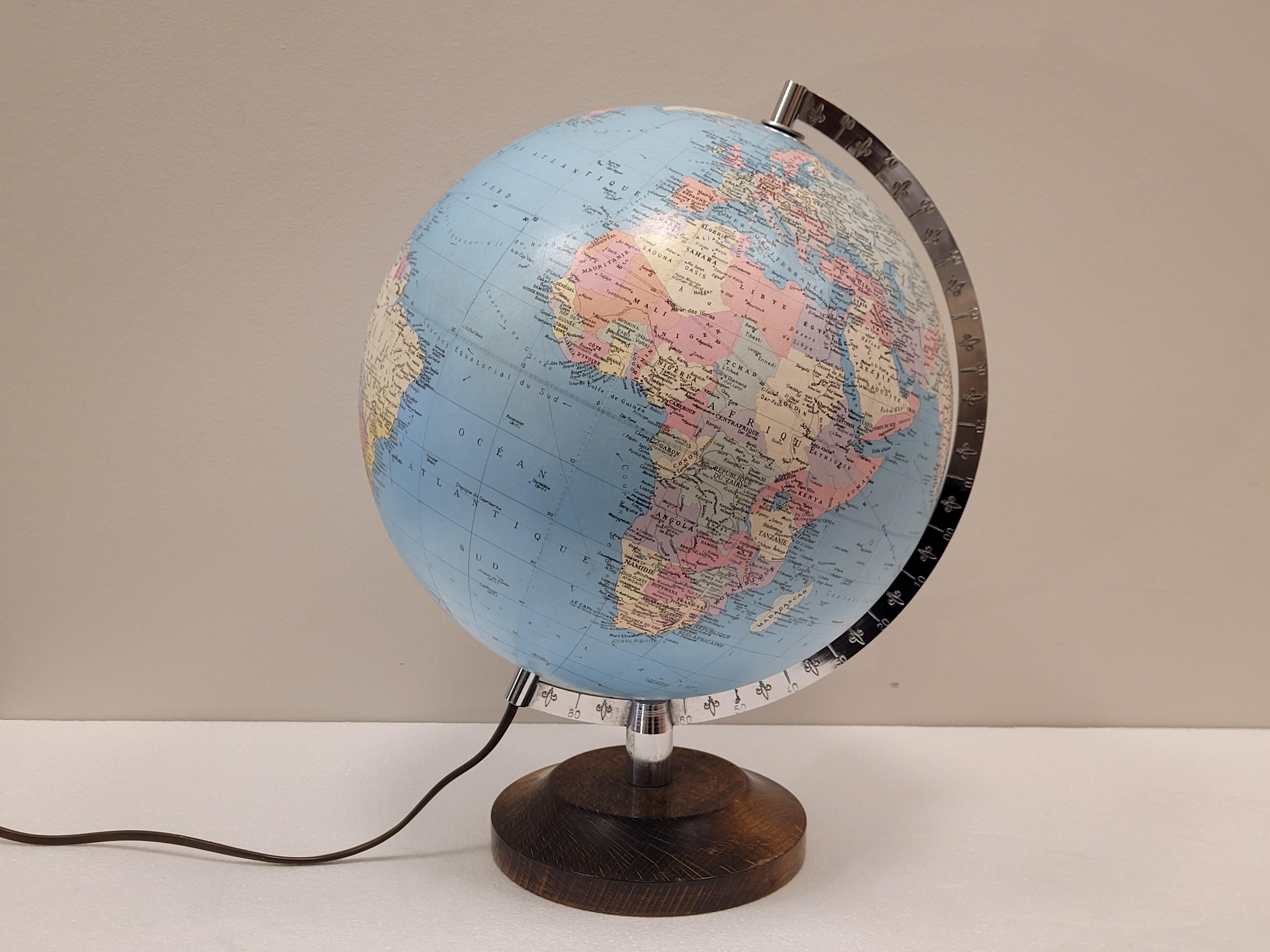 French  Earth globe from the 60s with light 1