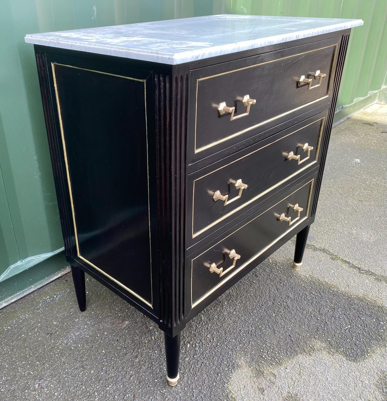 French Ebonized Commode Chest of Drawers  For Sale 5