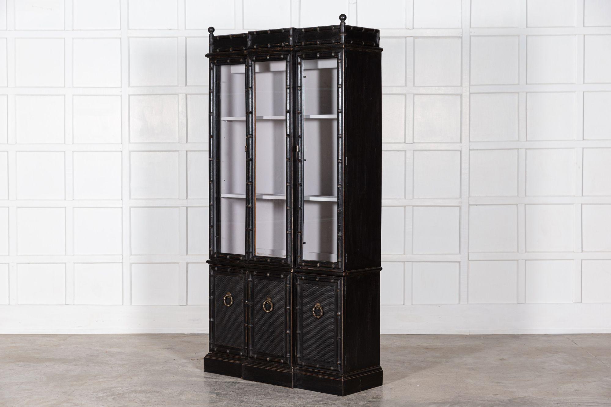 French Ebonised Faux Bamboo Beech Glazed Breakfront Bookcase / Vitrine In Good Condition For Sale In Staffordshire, GB