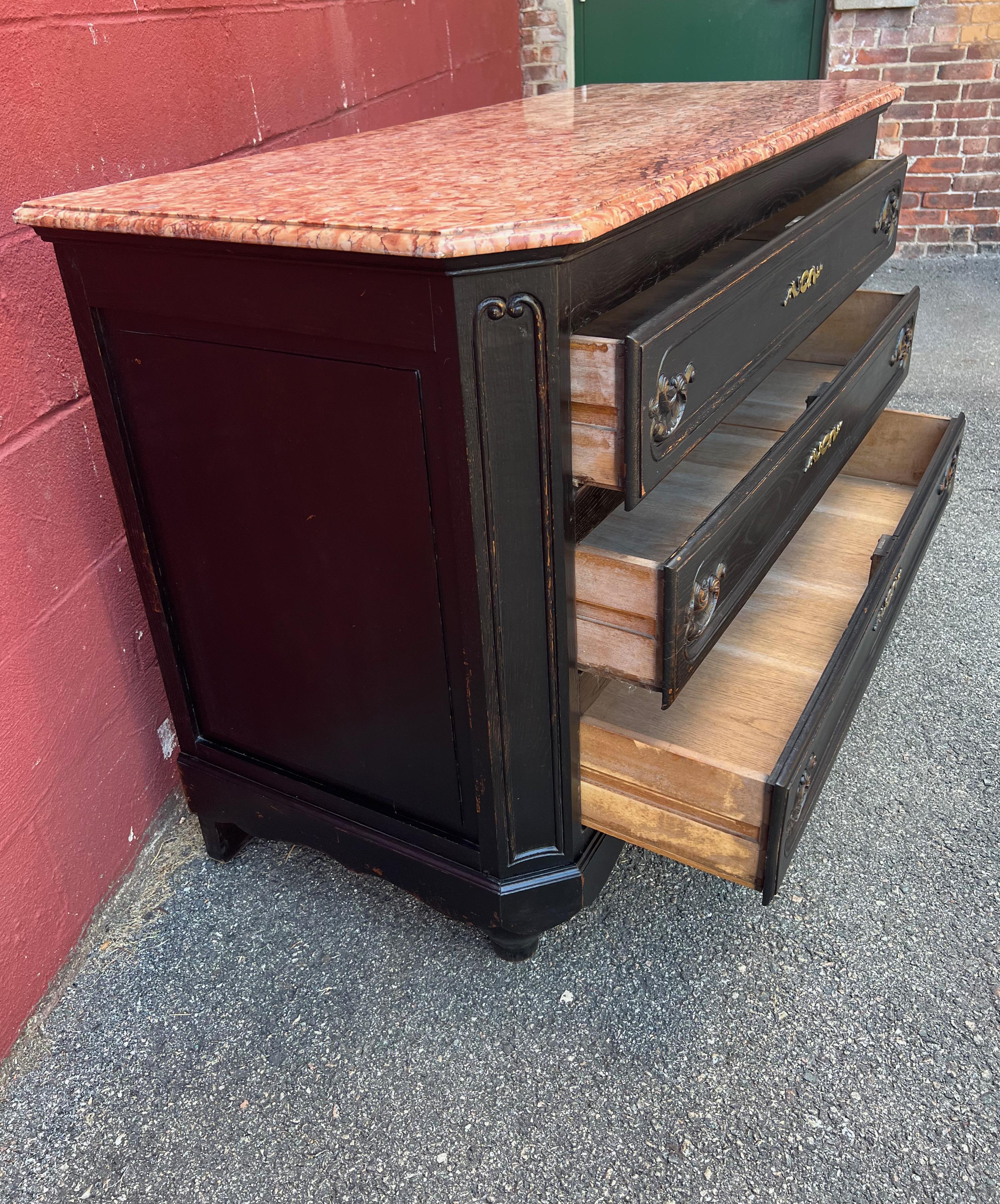 French Ebonized Chest of Drawers with Marble Top For Sale 4