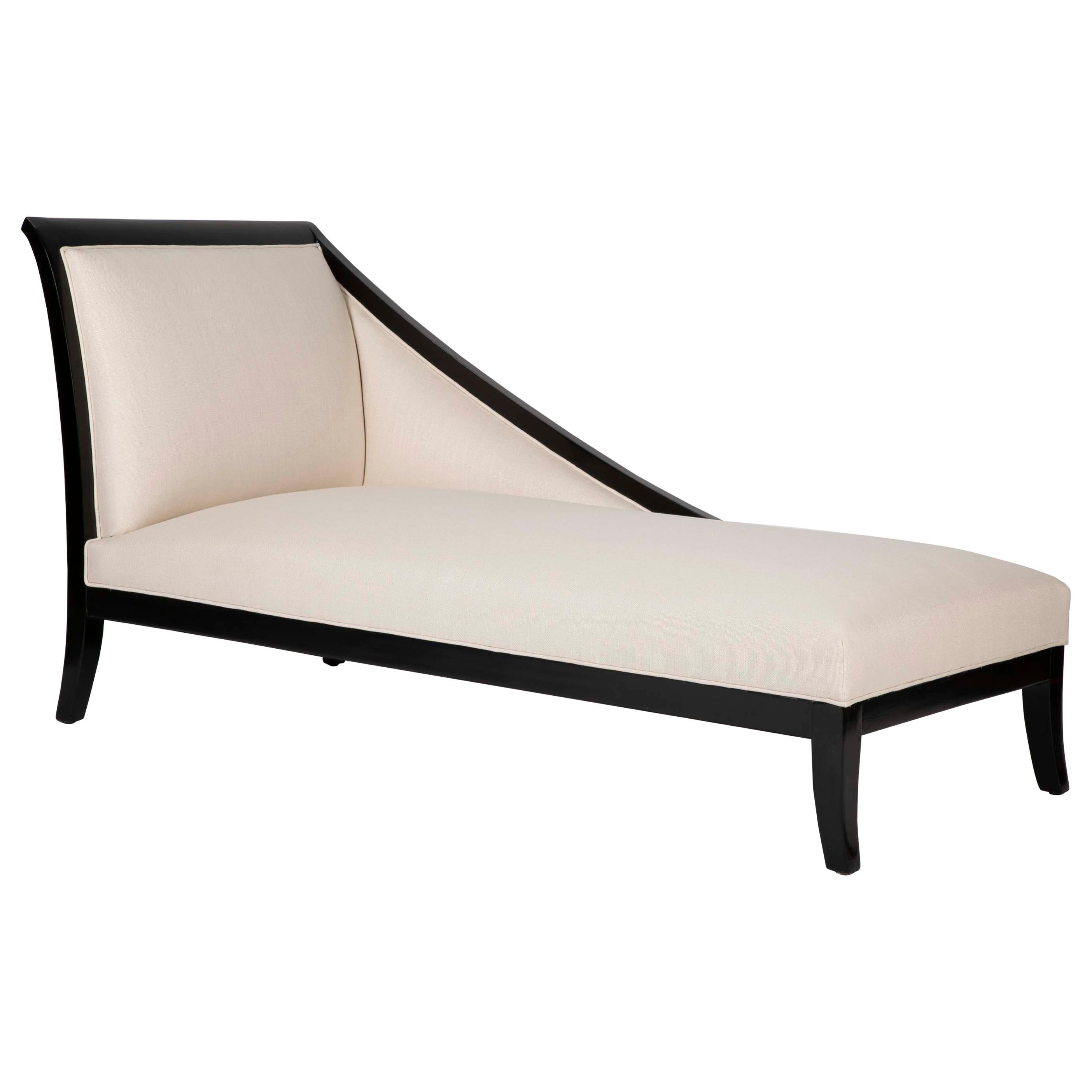 French Ebonized Daybed with Graceful Lines, circa 1930s For Sale