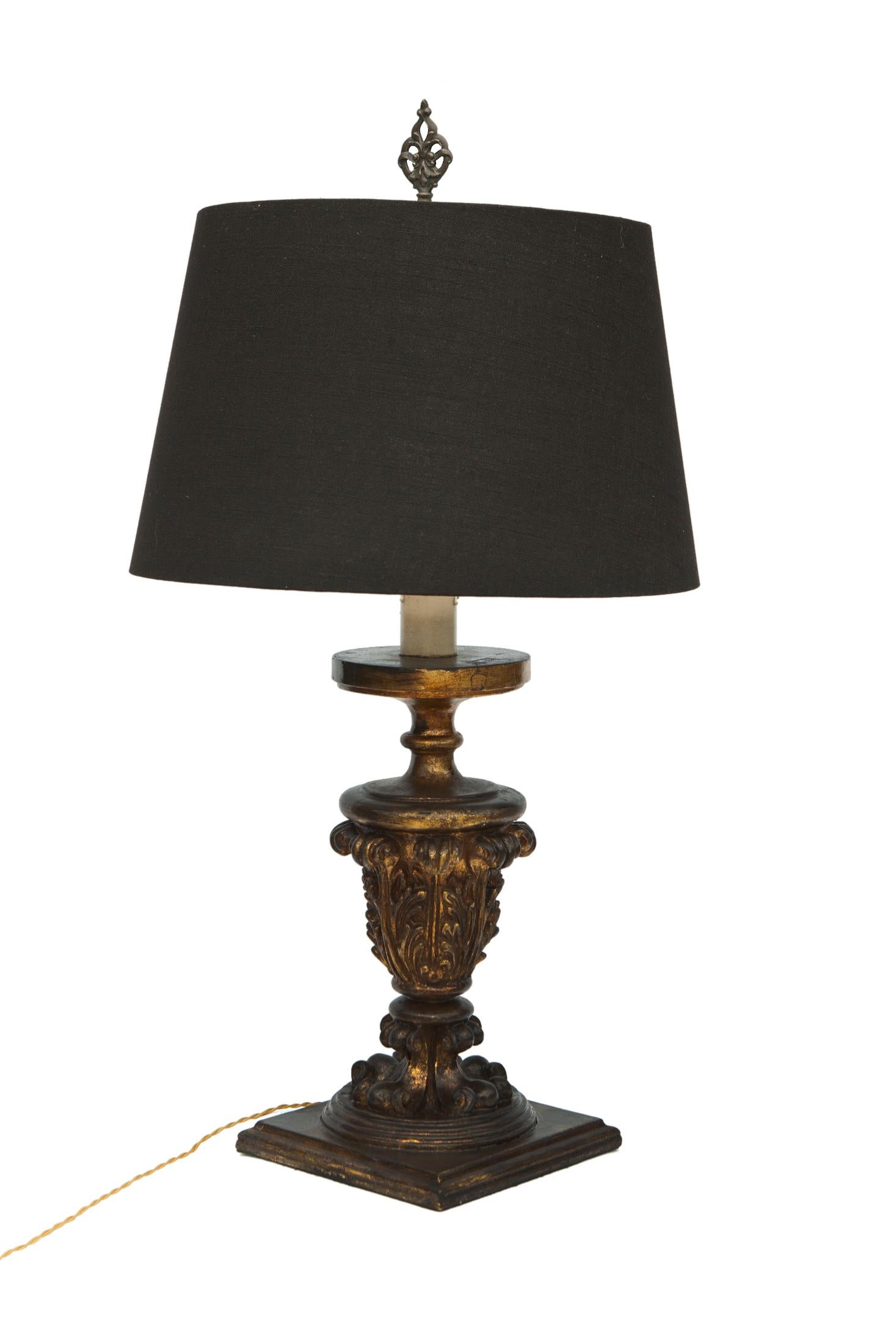 French Ebonized Giltwood Table Lamp In Good Condition In Malibu, CA