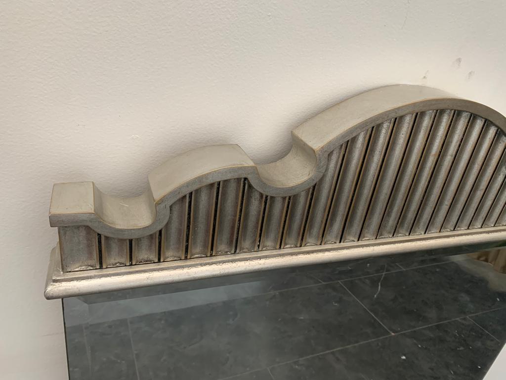 Specchio francese eclettico con placcatura in argento, anni '90 in vendita 1