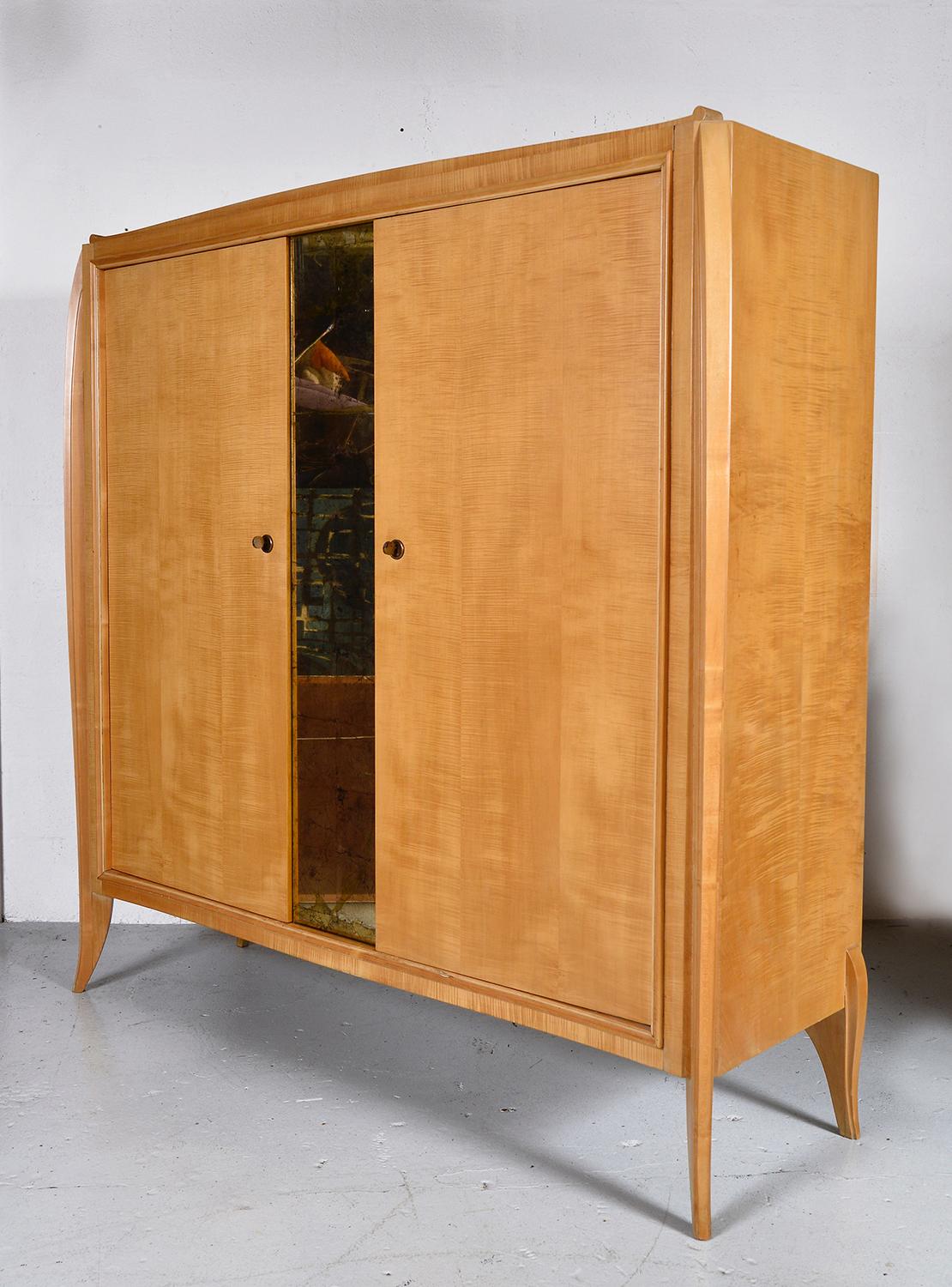 French Editions AV Burr Maple Wardrobe with Mirror Panel, 1940's For Sale 6