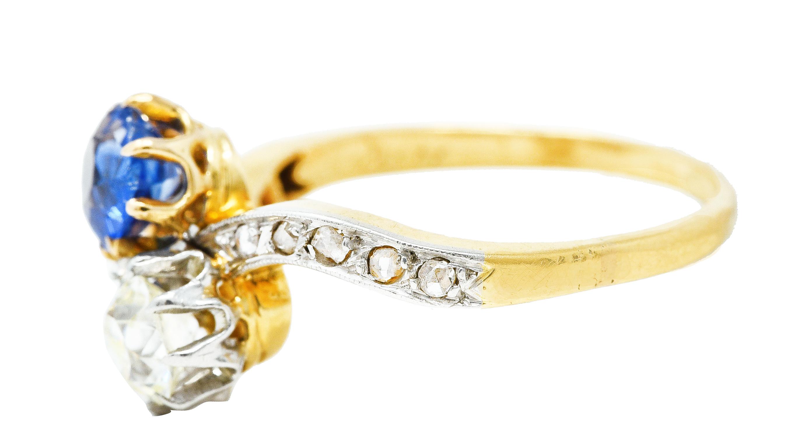Women's or Men's French Edwardian 1.47 Carats Sapphire Diamond PlatinumToi Et Moi Antique Ring