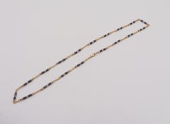 French Edwardian 1900-1905 Pearls Chain In 18Kt Gold With Guilloche Blue Enamel