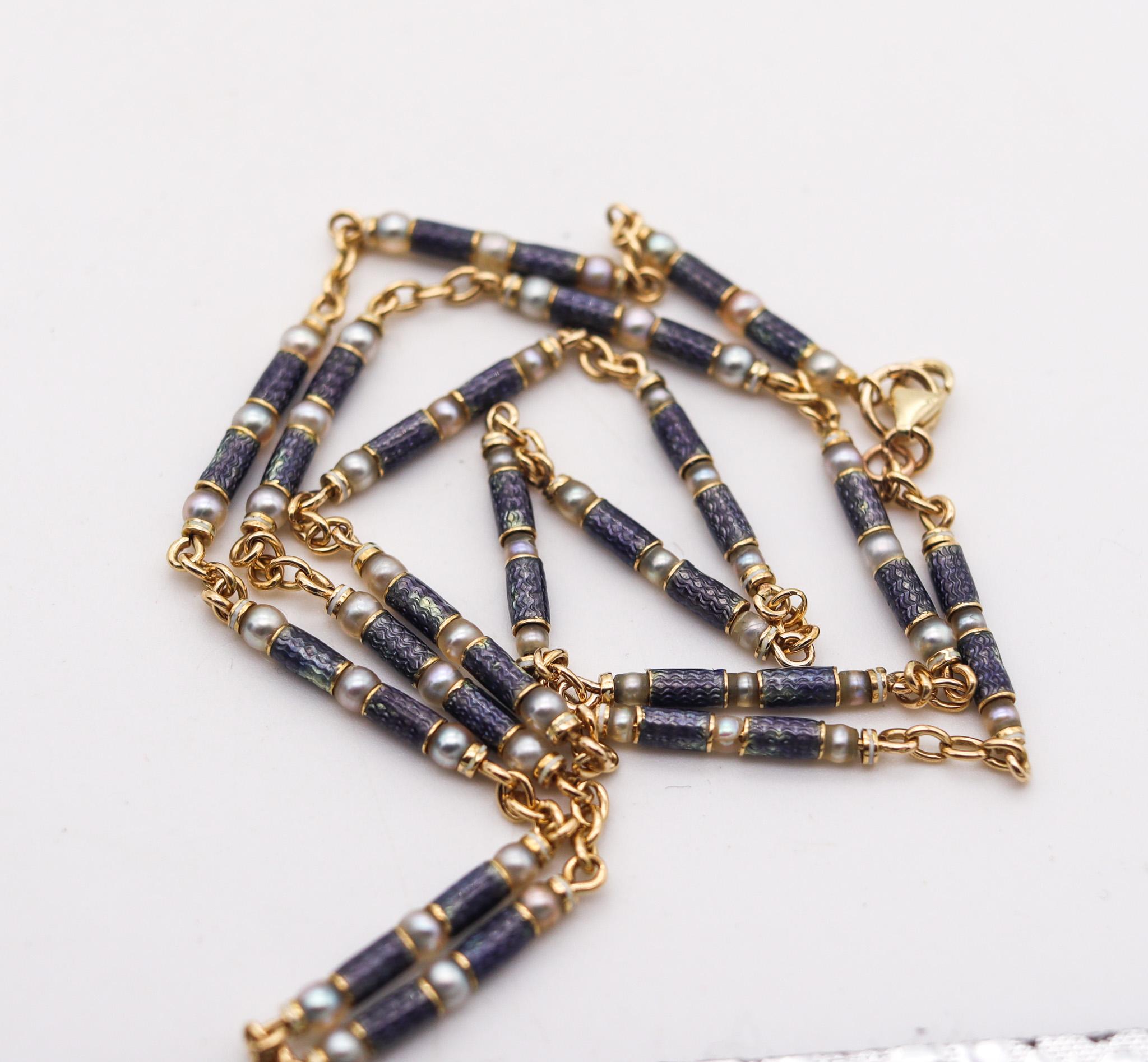 French Edwardian 1900-1905 Pearls Chain In 18Kt Gold With Guilloche Blue Enamel In Excellent Condition For Sale In Miami, FL