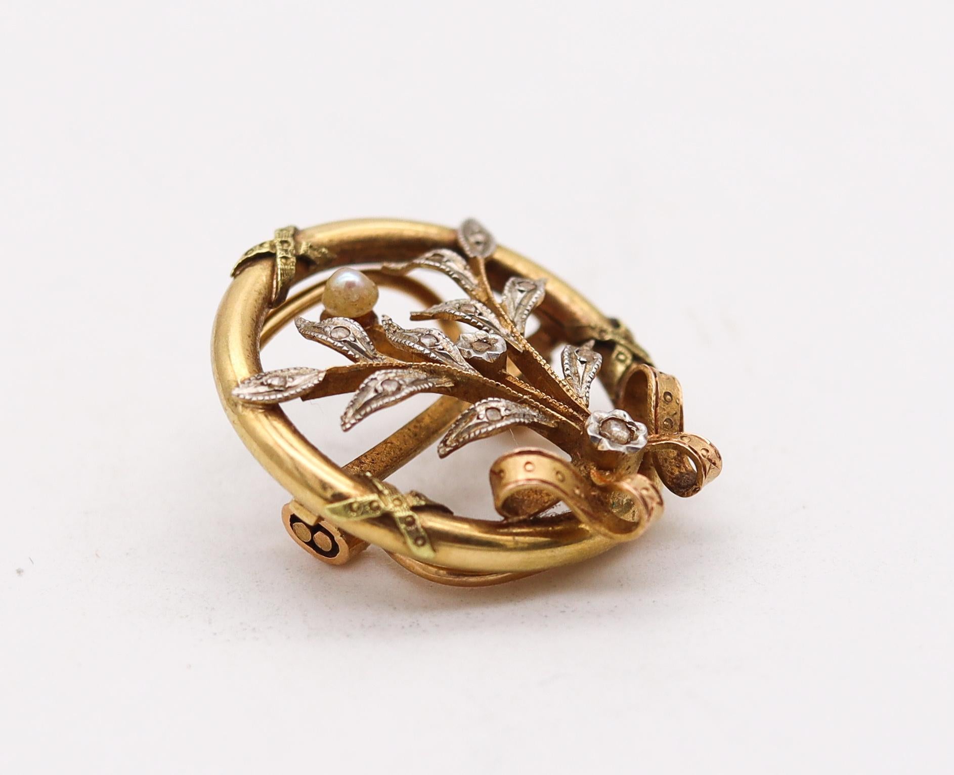 A French necklace joint clip.

Beautiful three-dimensional piece, created in Paris France during the early Edwardian and the Art Nouveau periods, back in the 1900-1910. This beautiful joint-clip brooch has been carefully crafted with flowers motifs