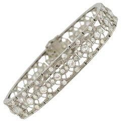 French Edwardian 5.50 Carat Diamonds Platinum Line Bracelet