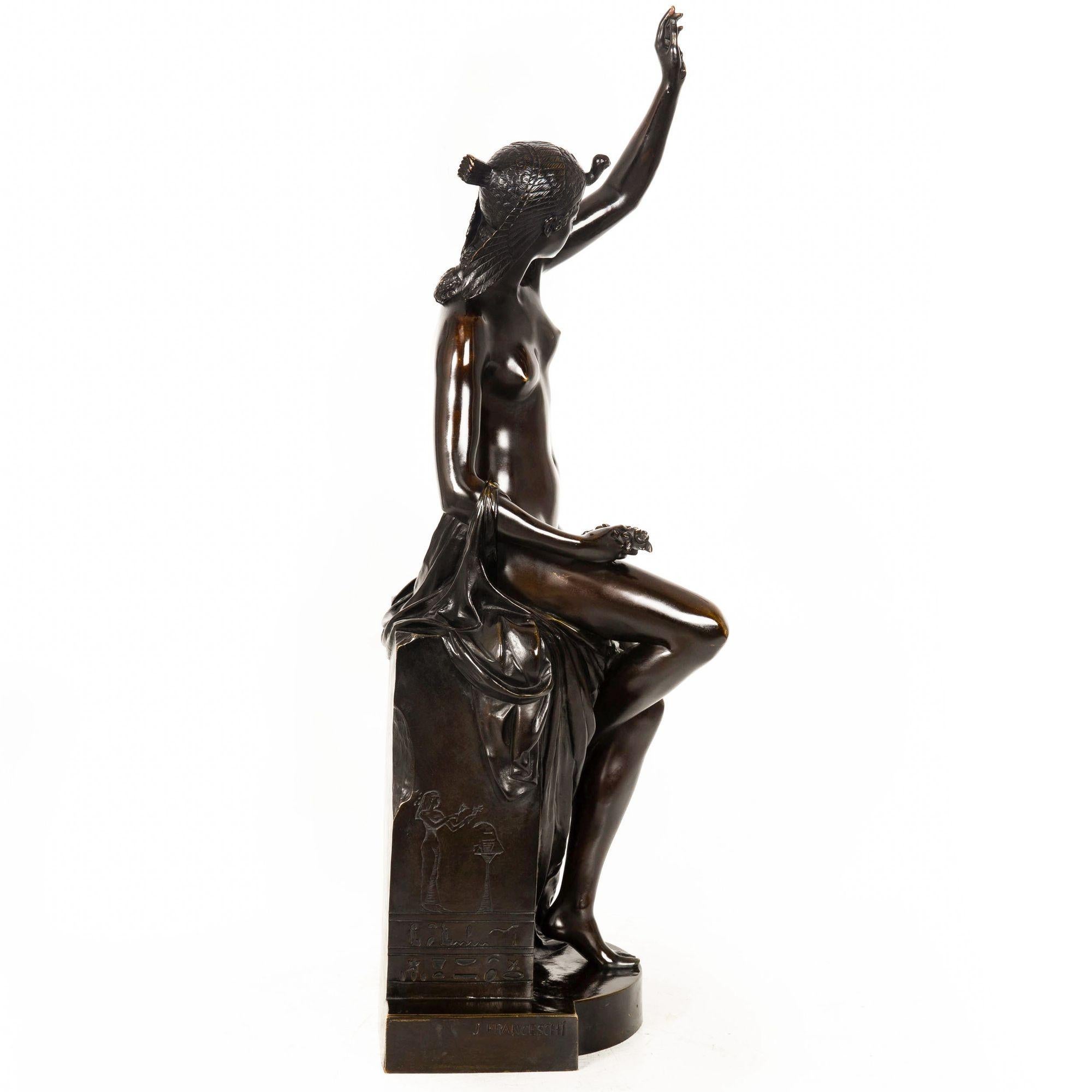 Escultura egipcia francesa de bronce 