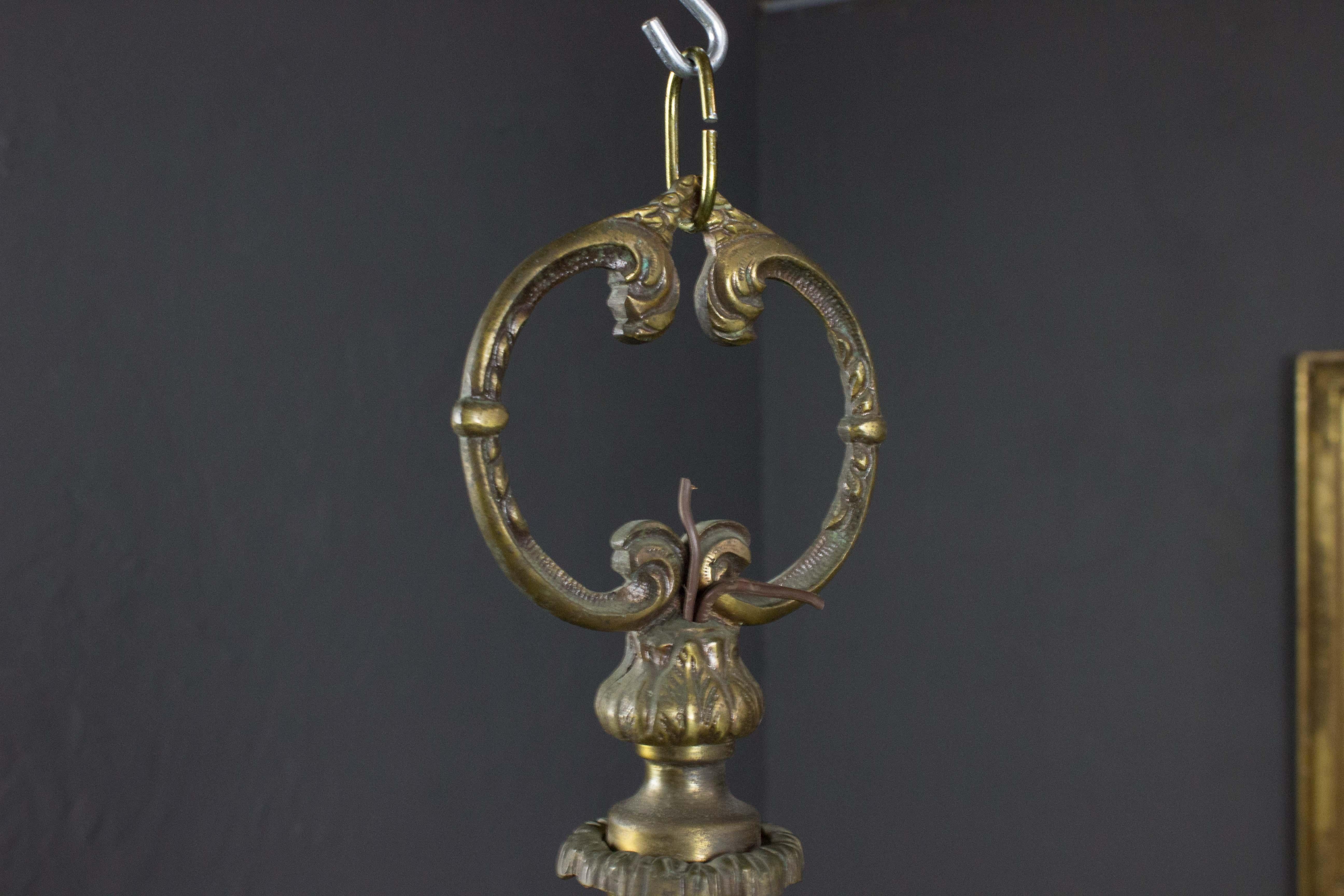 Early 20th Century French Eight-Arm Bronze Chandelier