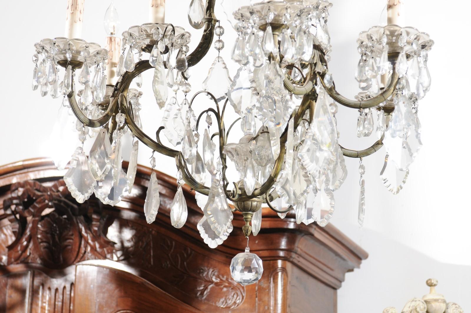 French Eight-Light Crystal Chandelier with Iron Armature from the 19th Century For Sale 1
