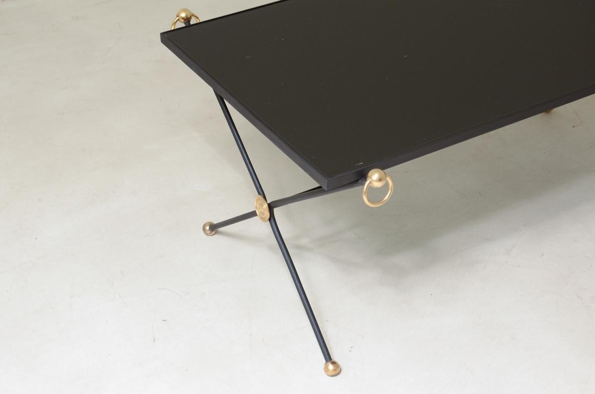 Empire Revival French elegant coffee table in turned iron and brass For Sale