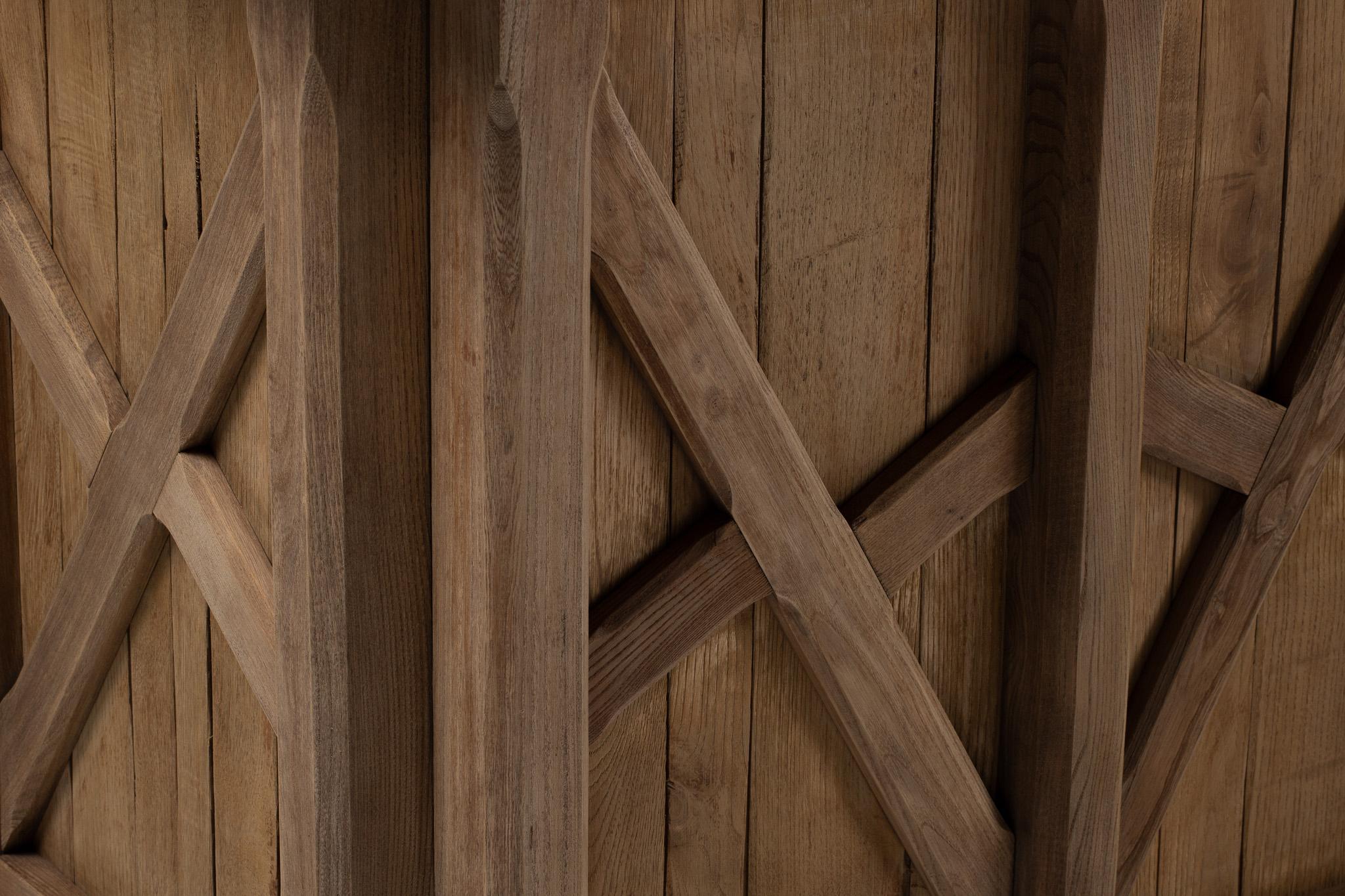 French Elm Bar with Brutalist Detailing For Sale 7