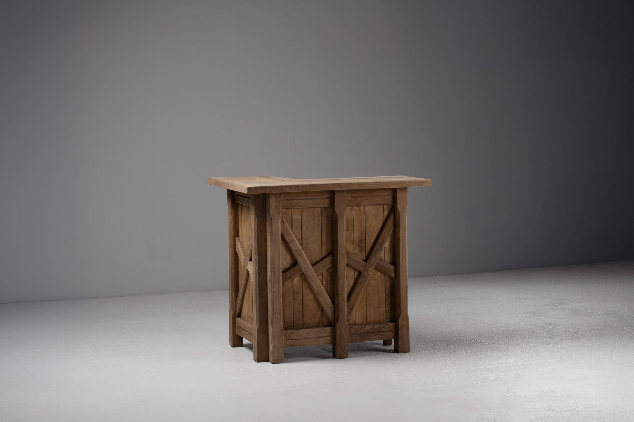 French Elm Bar with Brutalist Detailing For Sale 8