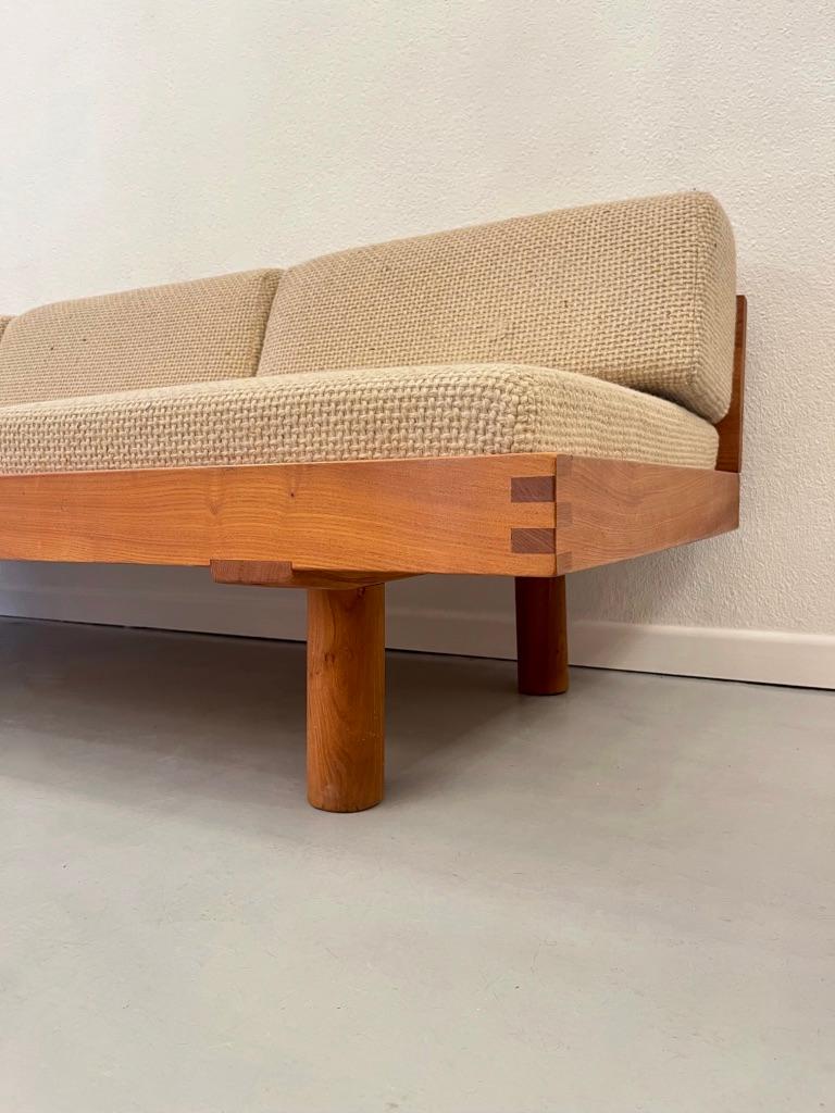 Sofá-cama de olmo francés L09 de Pierre Chapo, Francia 1960 Lana en venta