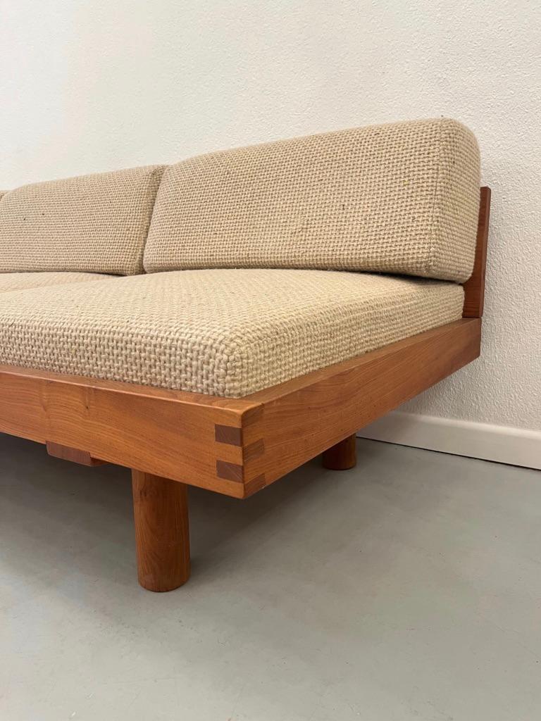 Französisches Ulmenholz-Tagesbett Sofa L09 von Pierre Chapo, Frankreich 1960 im Angebot 5