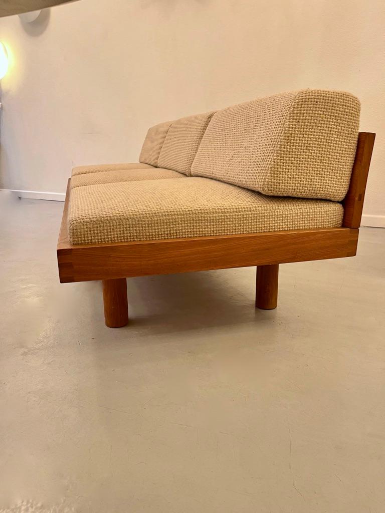 French Elm Daybed sofa L09 by Pierre Chapo, France 1960 For Sale 4