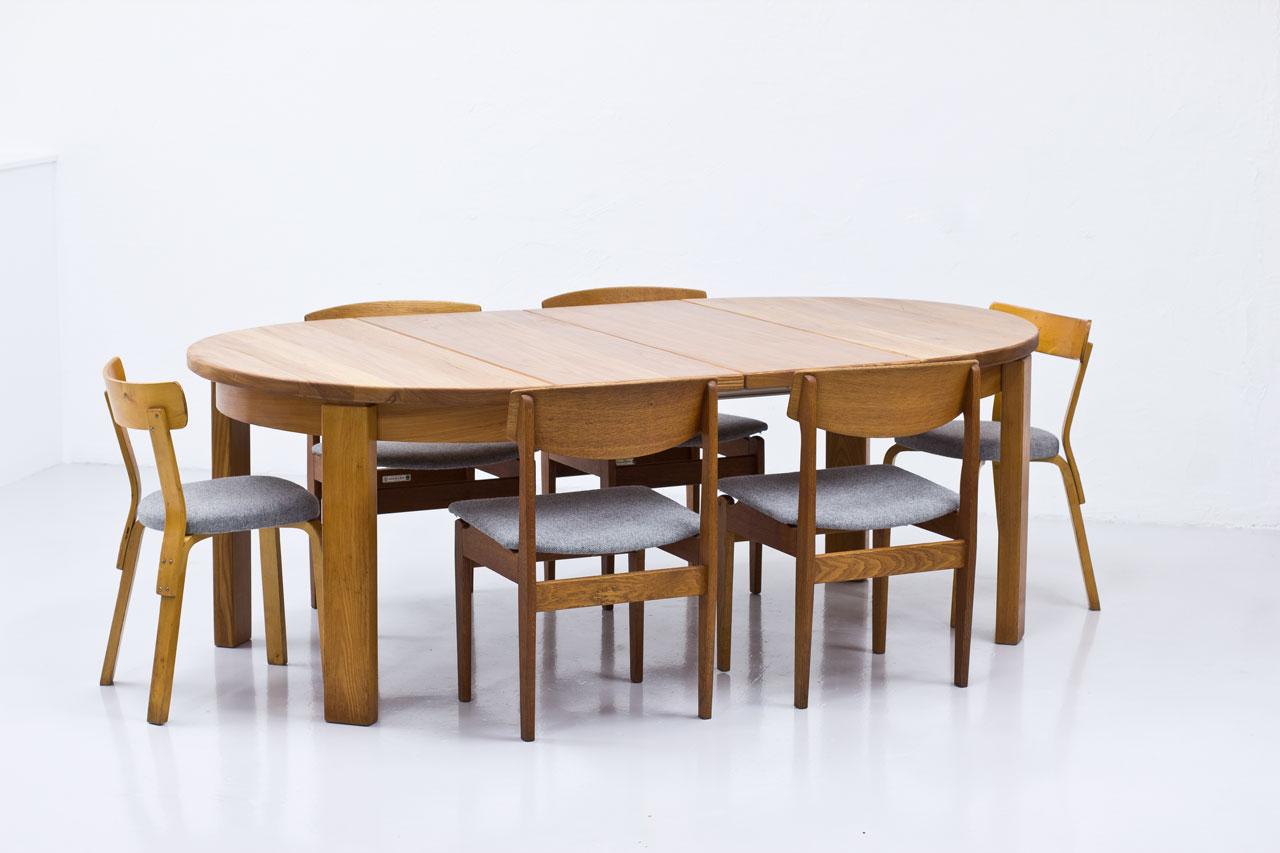 Mid-20th Century French Elm Dining Table, 1970s
