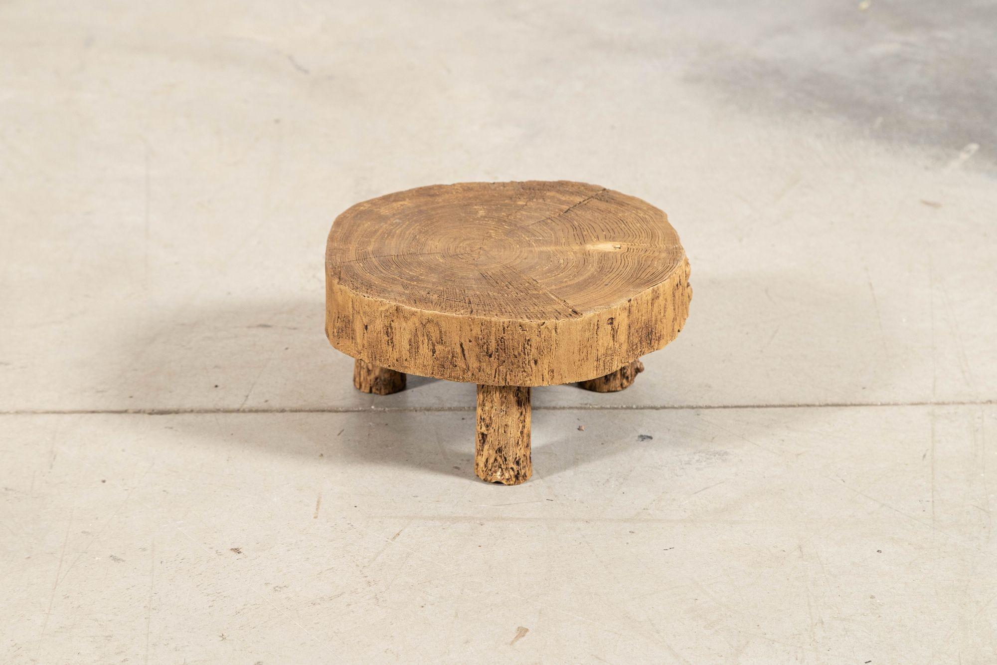 Table d'appoint en orme français en vente 4