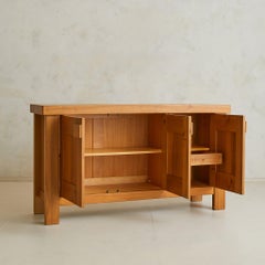 Aparador de olmo francés de Maison Regain, años 70