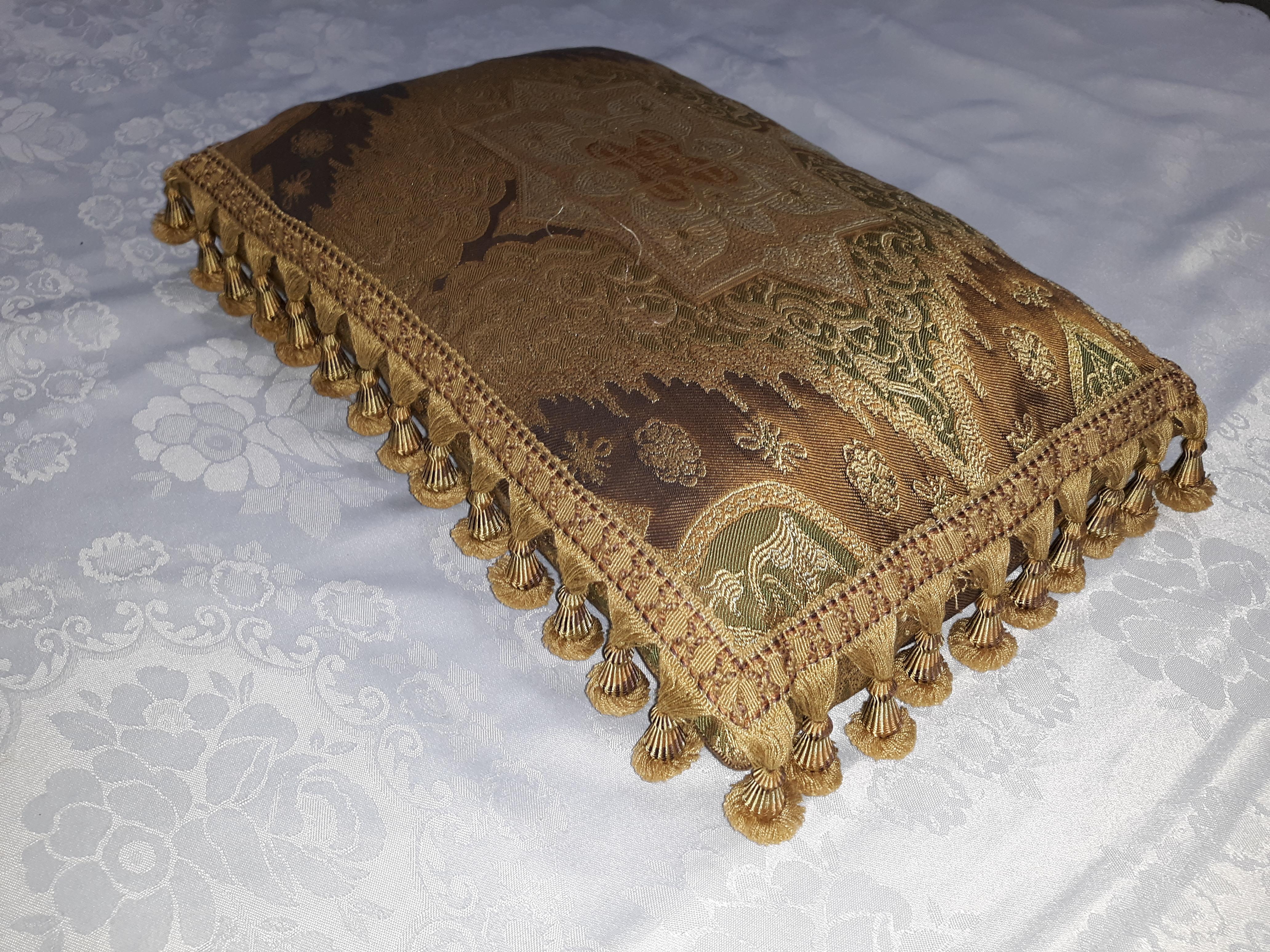 Amazing deal Antique embroidered cushion set. These are absolutely beautiful, and rare to find. They will make the couch, bed, or sofa on which they are placed.


