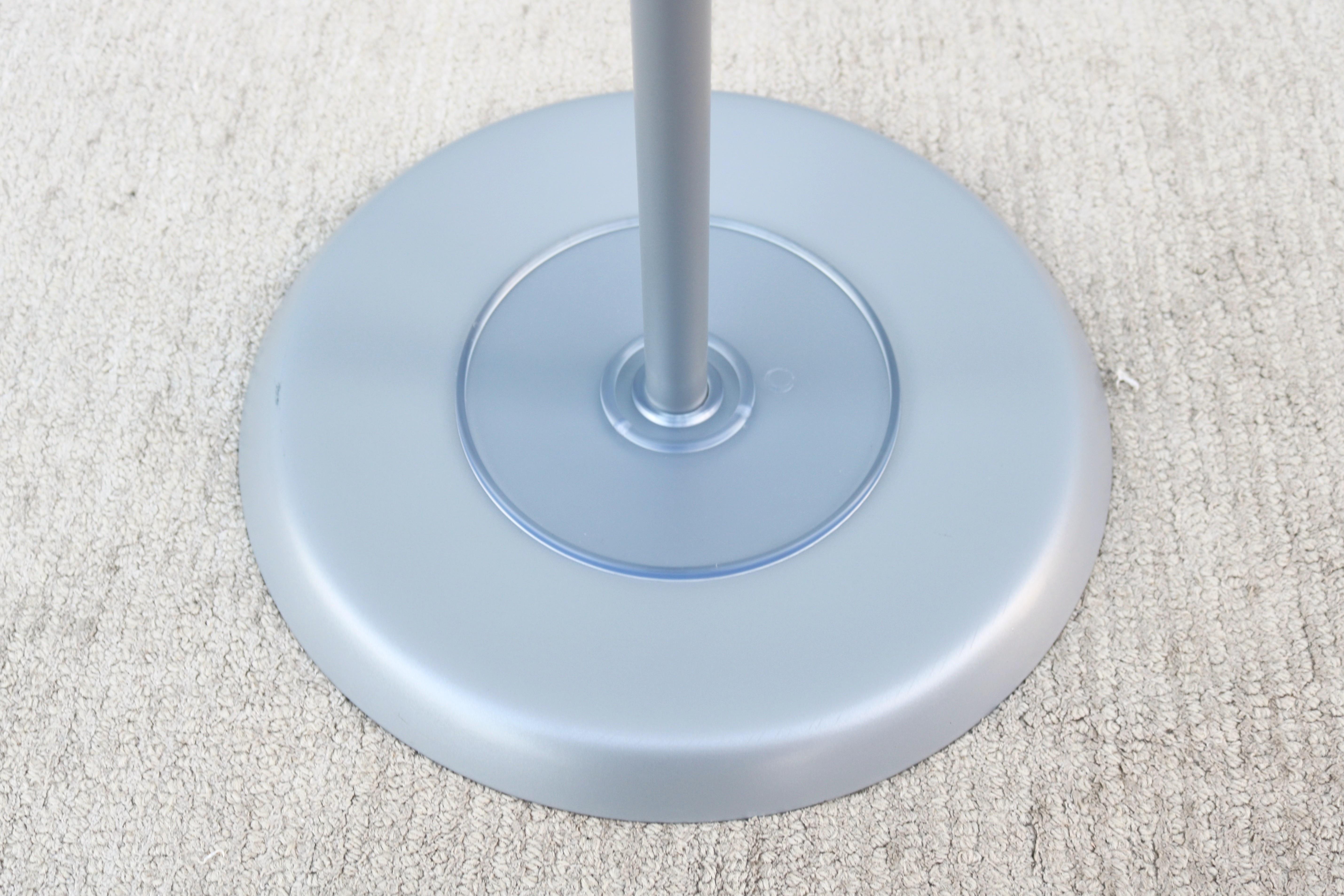 Französischer Emmanuel Gallina für Manade Paris Kleiderständer/Garderobenbaum aus Stahl und Holz im Angebot 9