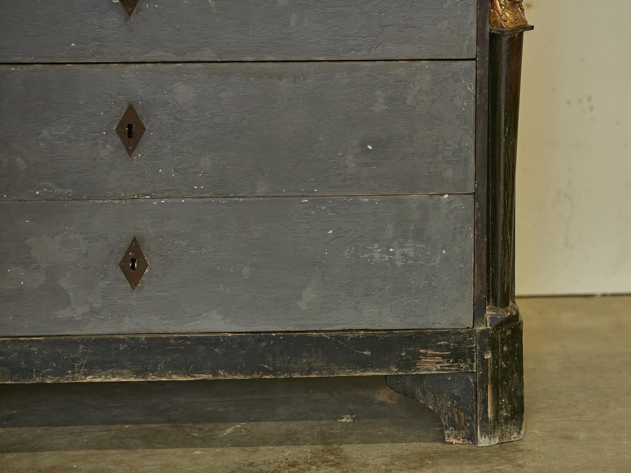 French Empire 19th Century Painted Wood Four-Drawer Commode with Gilt Busts For Sale 2