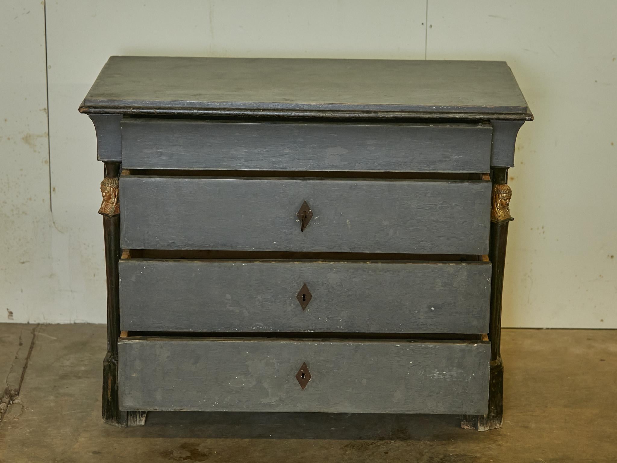 French Empire 19th Century Painted Wood Four-Drawer Commode with Gilt Busts For Sale 5