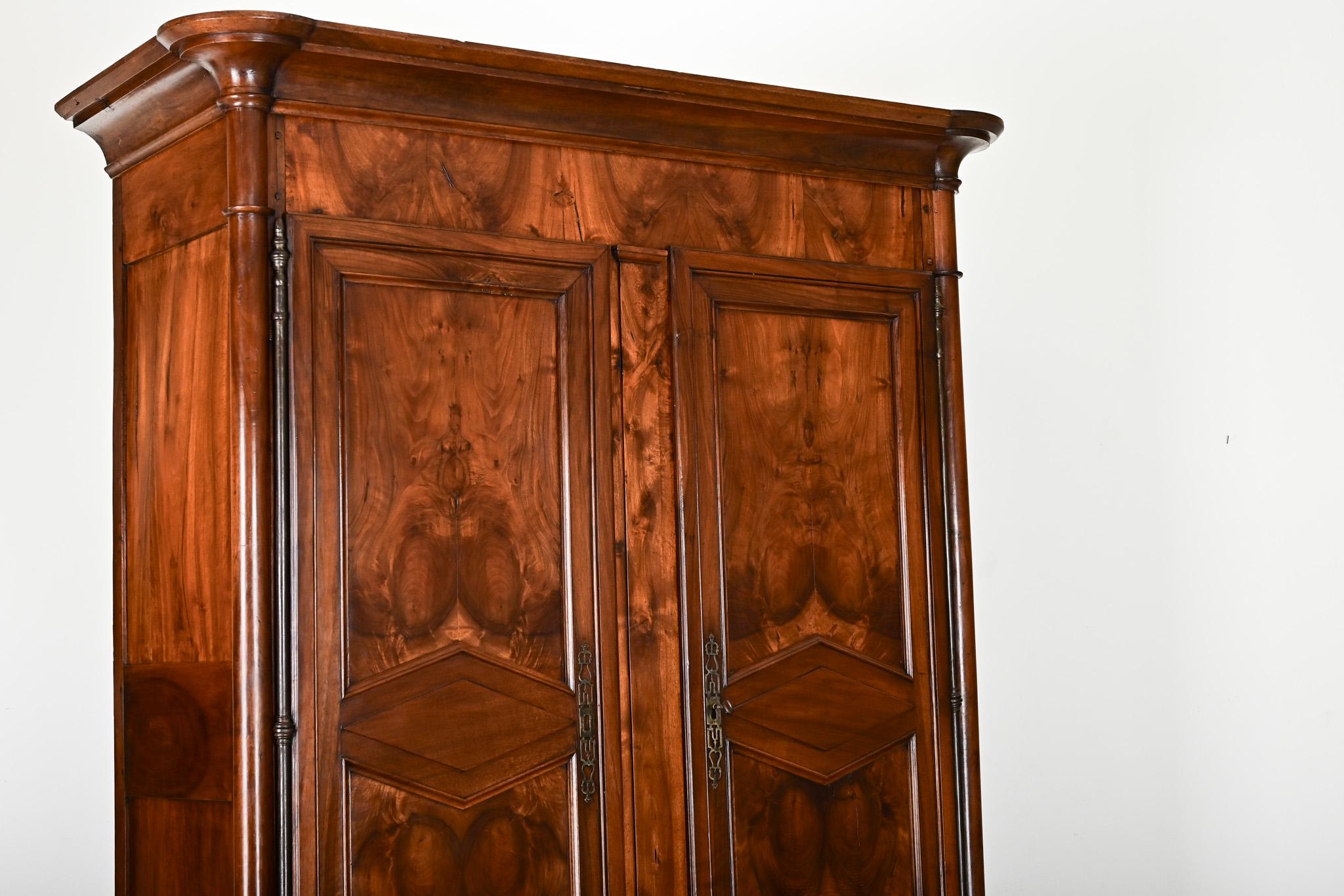 Hand-Carved French Empire 19th Century Walnut Armoire For Sale