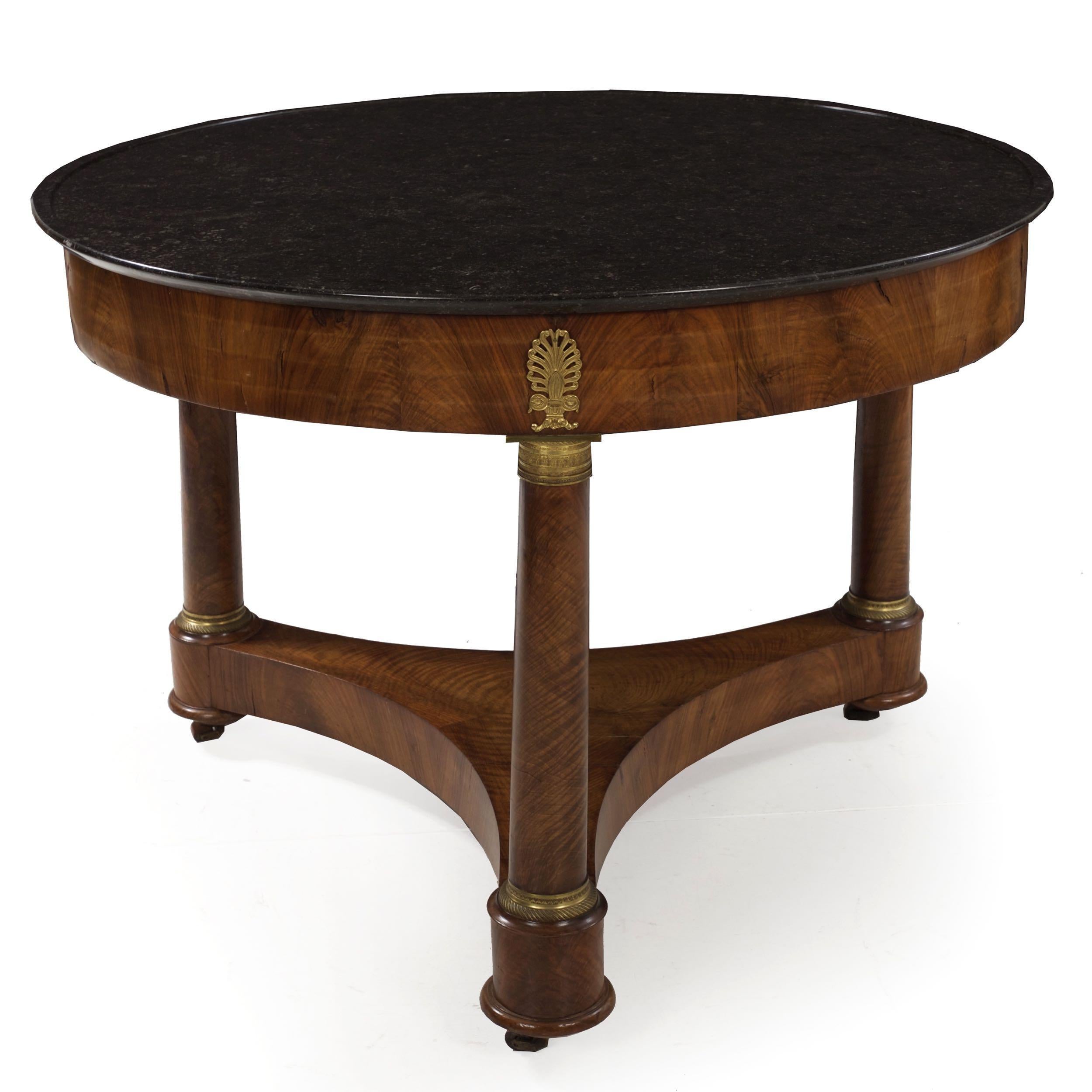 19th Century French Empire Antique Burl Walnut Center Table with Black Marble Top, circa 1815 For Sale